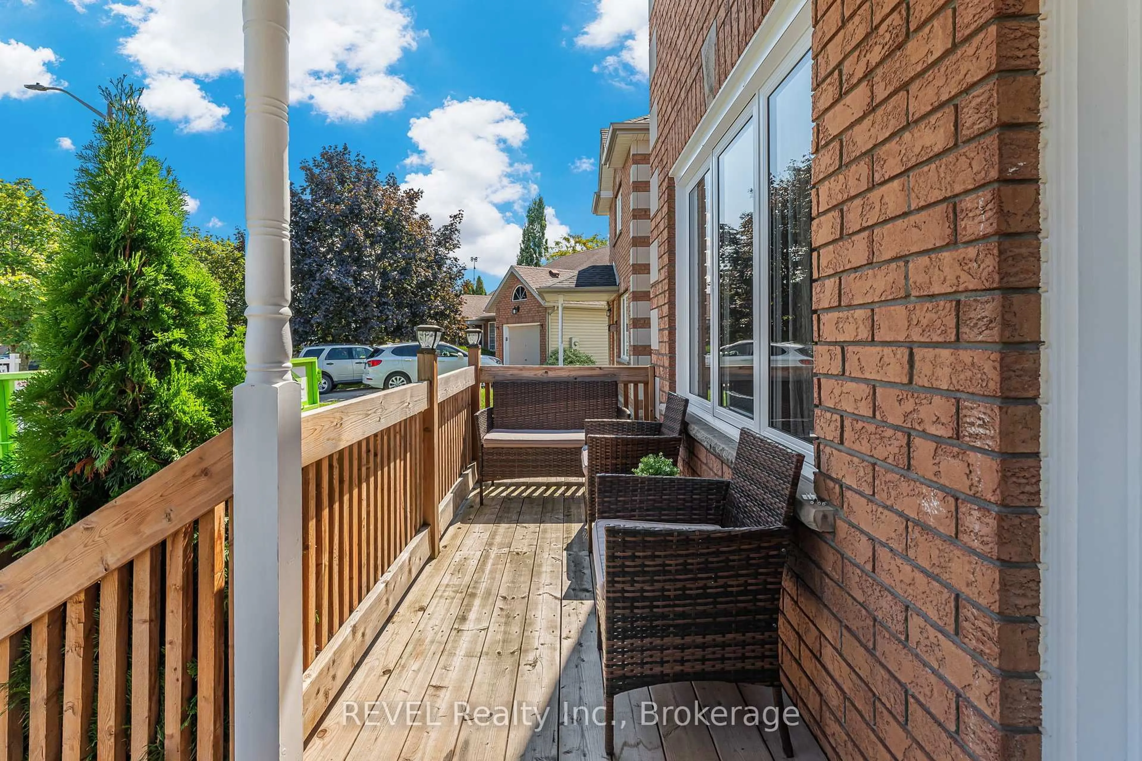 Patio, street for 4494 Weltman Way, Lincoln Ontario L0R 1B9