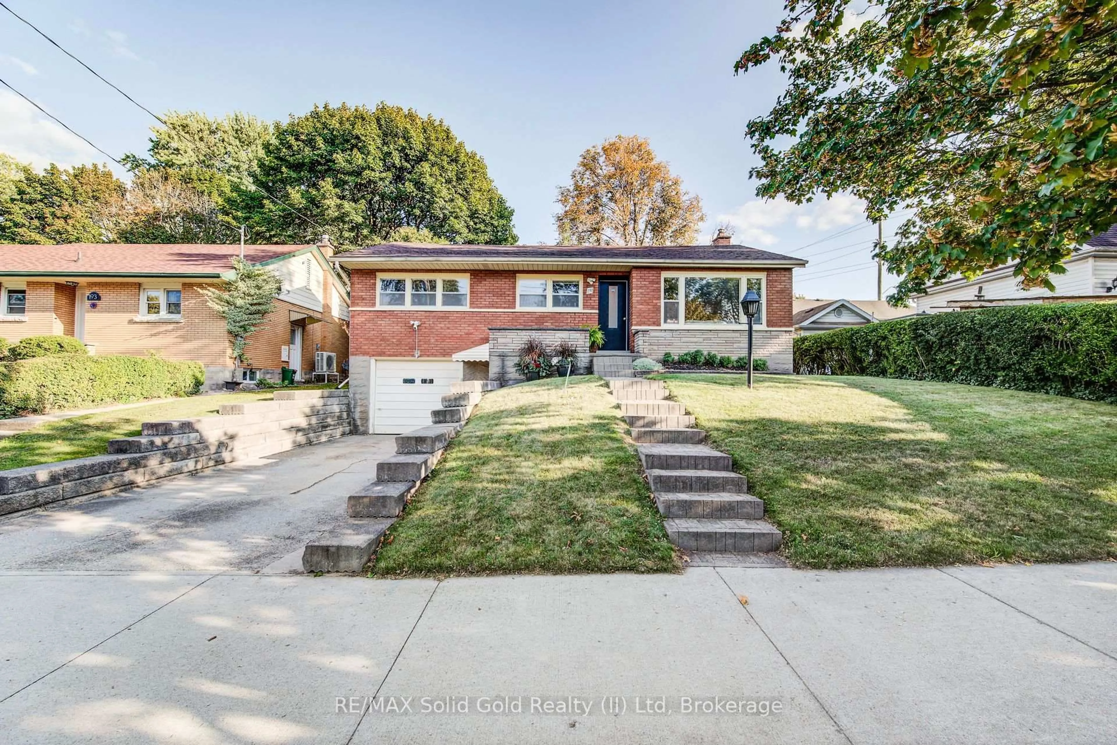 Home with brick exterior material, street for 191 Allen St, Waterloo Ontario N2J 1J9