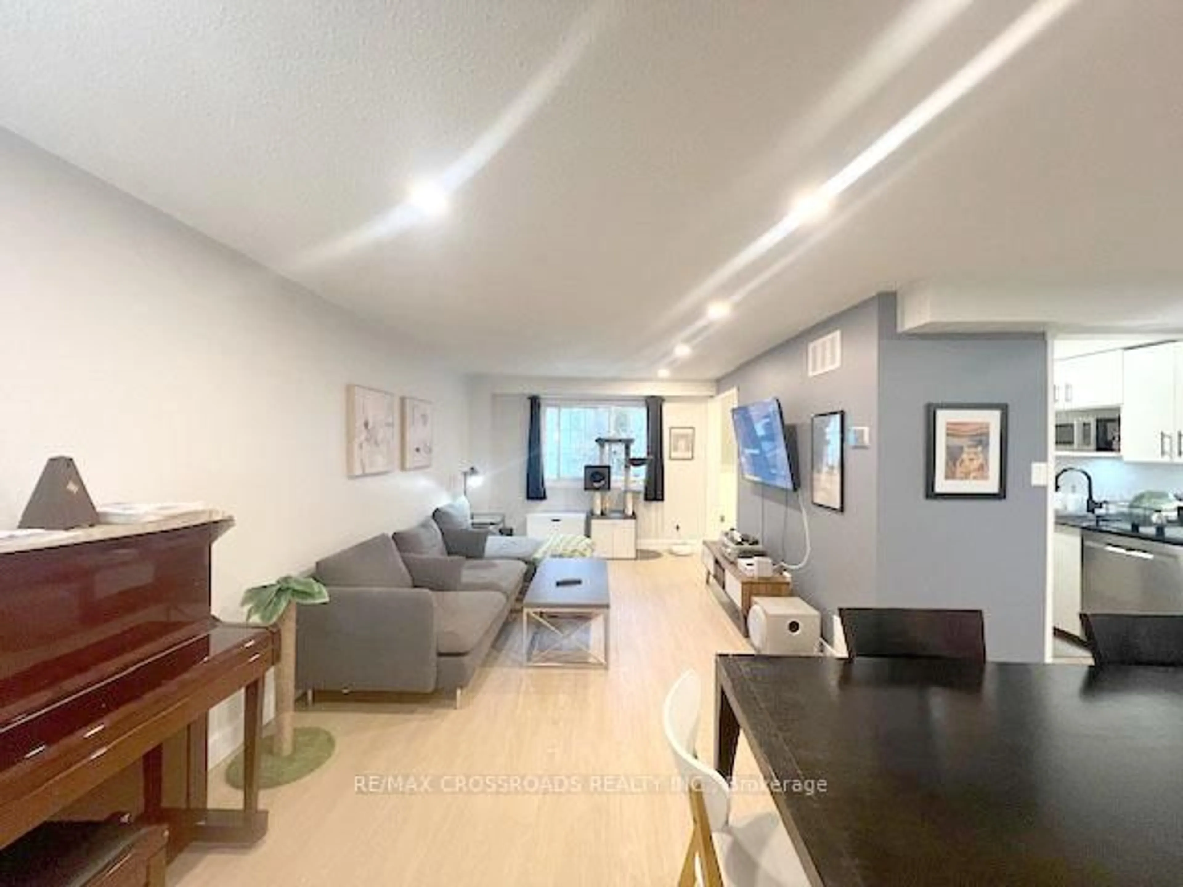 A pic of a room for 647 Albert St, Waterloo Ontario N2L 3V5