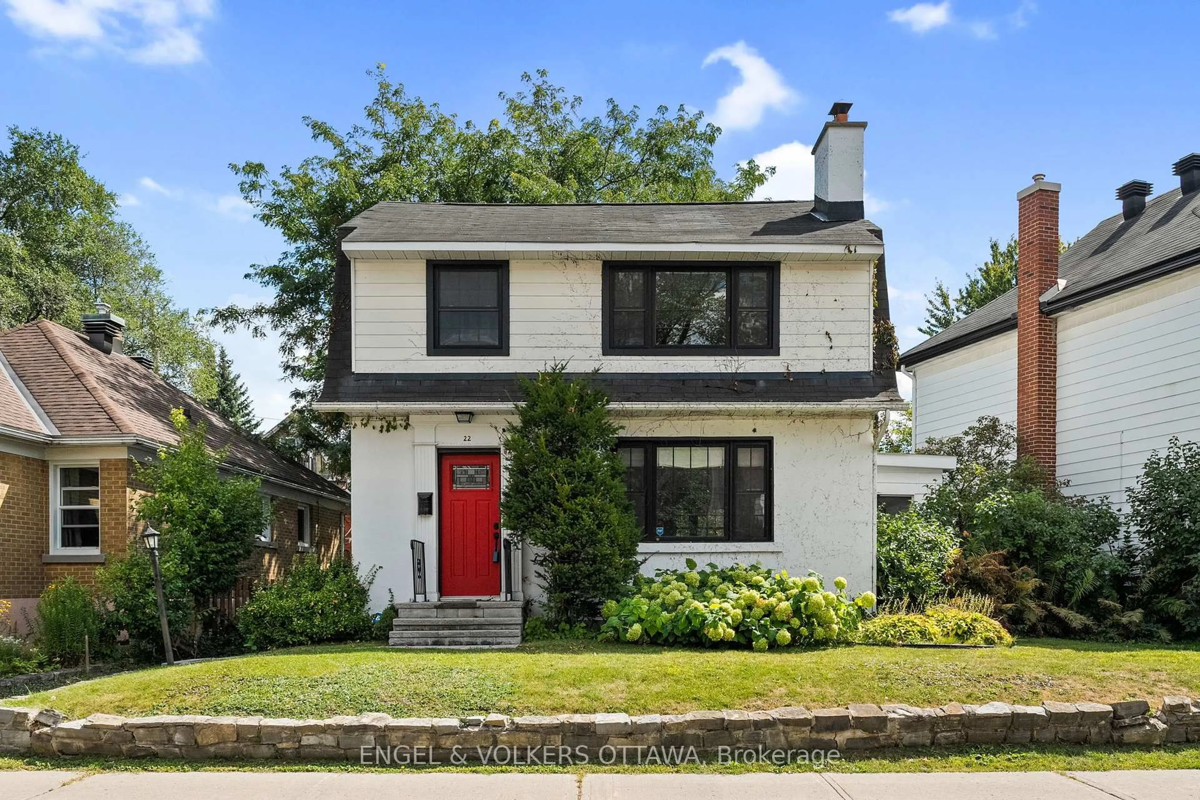 Home with brick exterior material, street for 22 Mount Pleasant Ave, Ottawa Ontario K1S 0L8