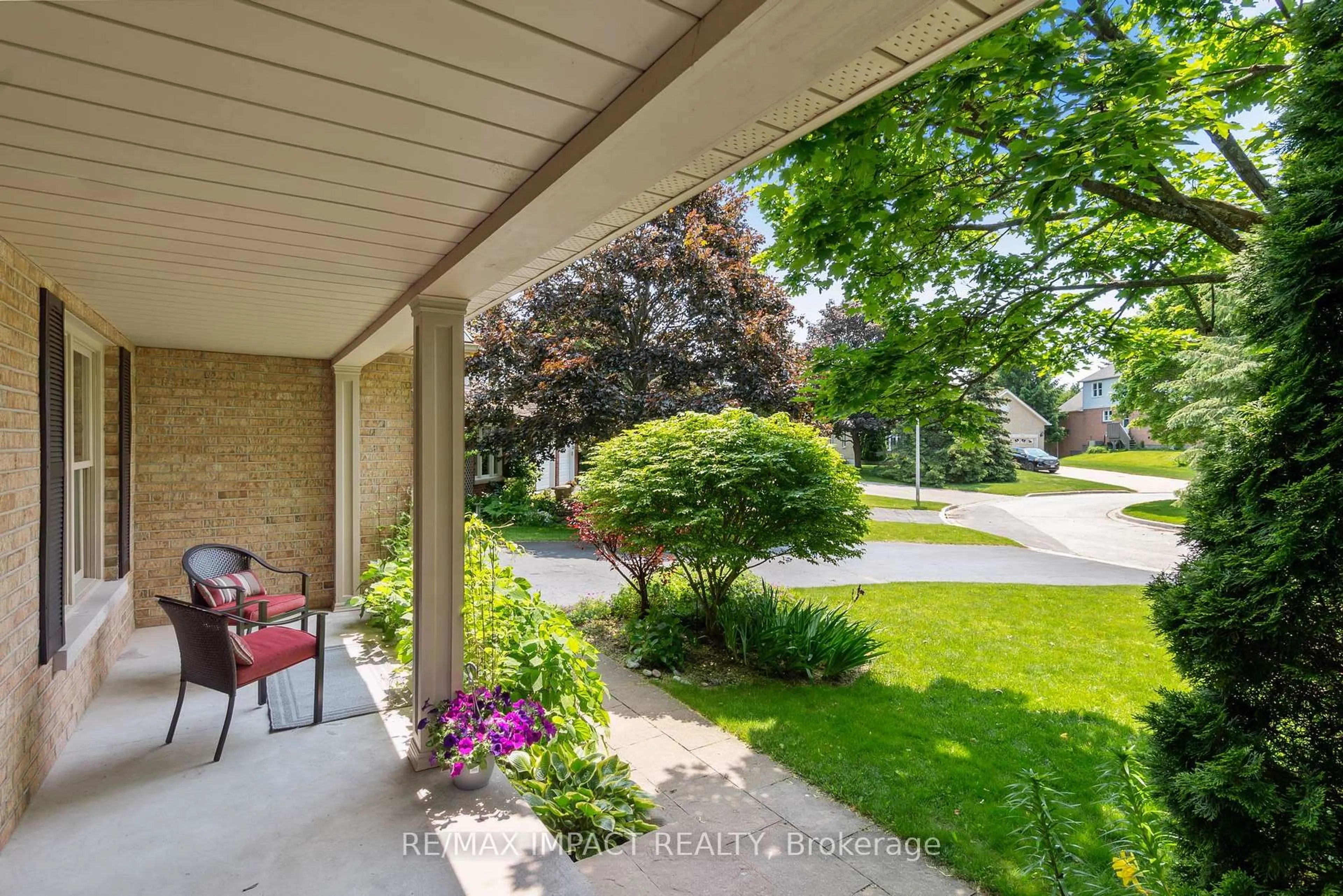 Patio, street for 3 Gibson Pl, Port Hope Ontario L1A 4G8