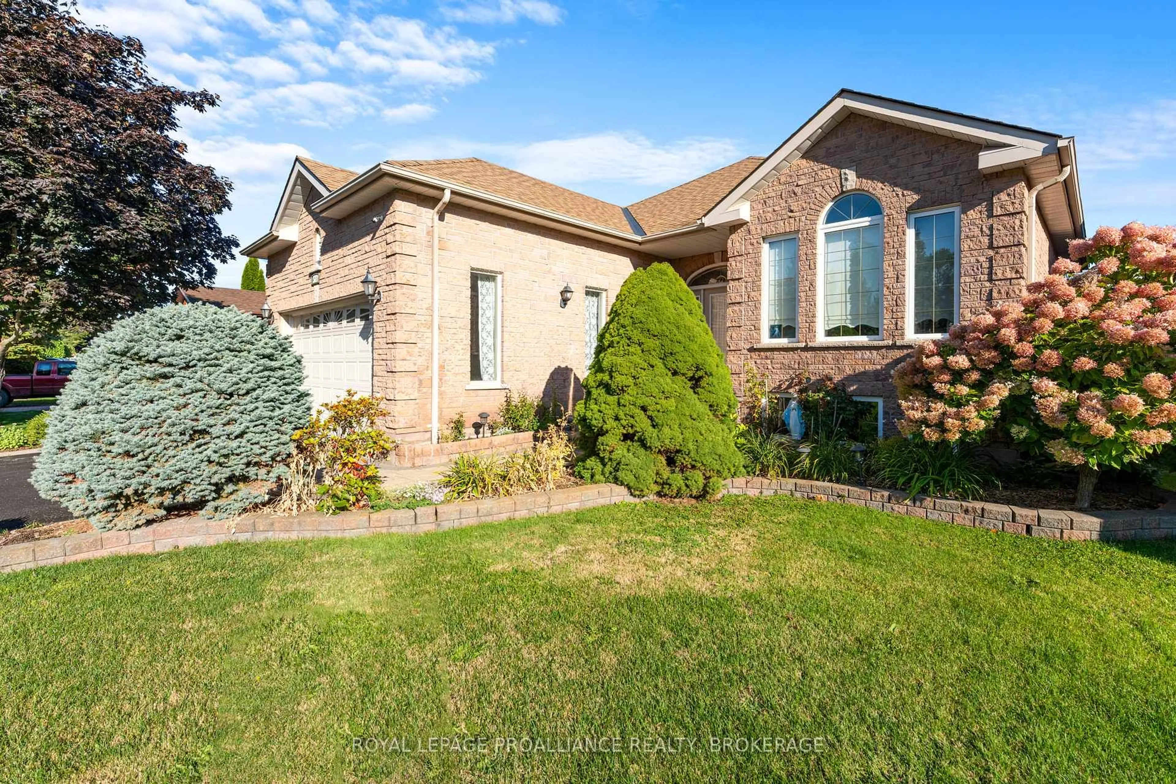 Home with brick exterior material, unknown for 377 Briarwood Dr, Kingston Ontario K7M 7V2
