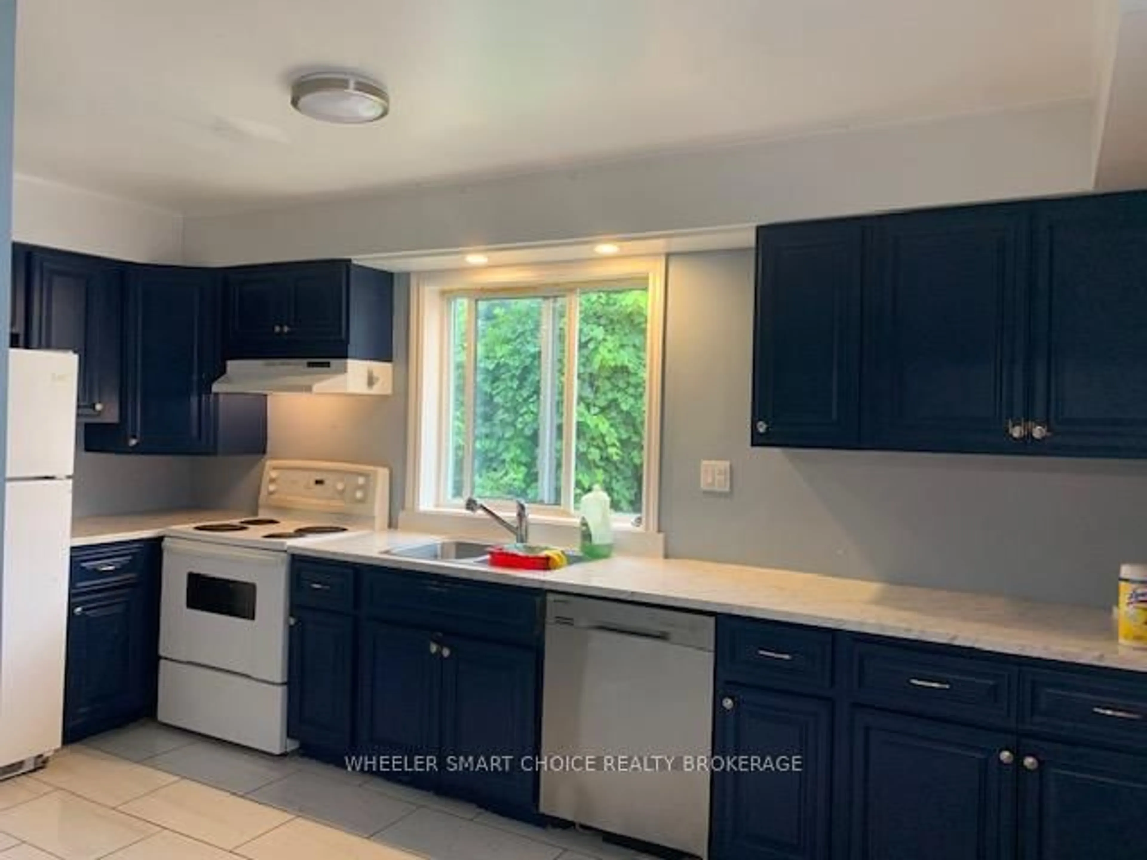 Unknown for 29 Baldwin Ave, Cornwall Ontario K6H 4H7