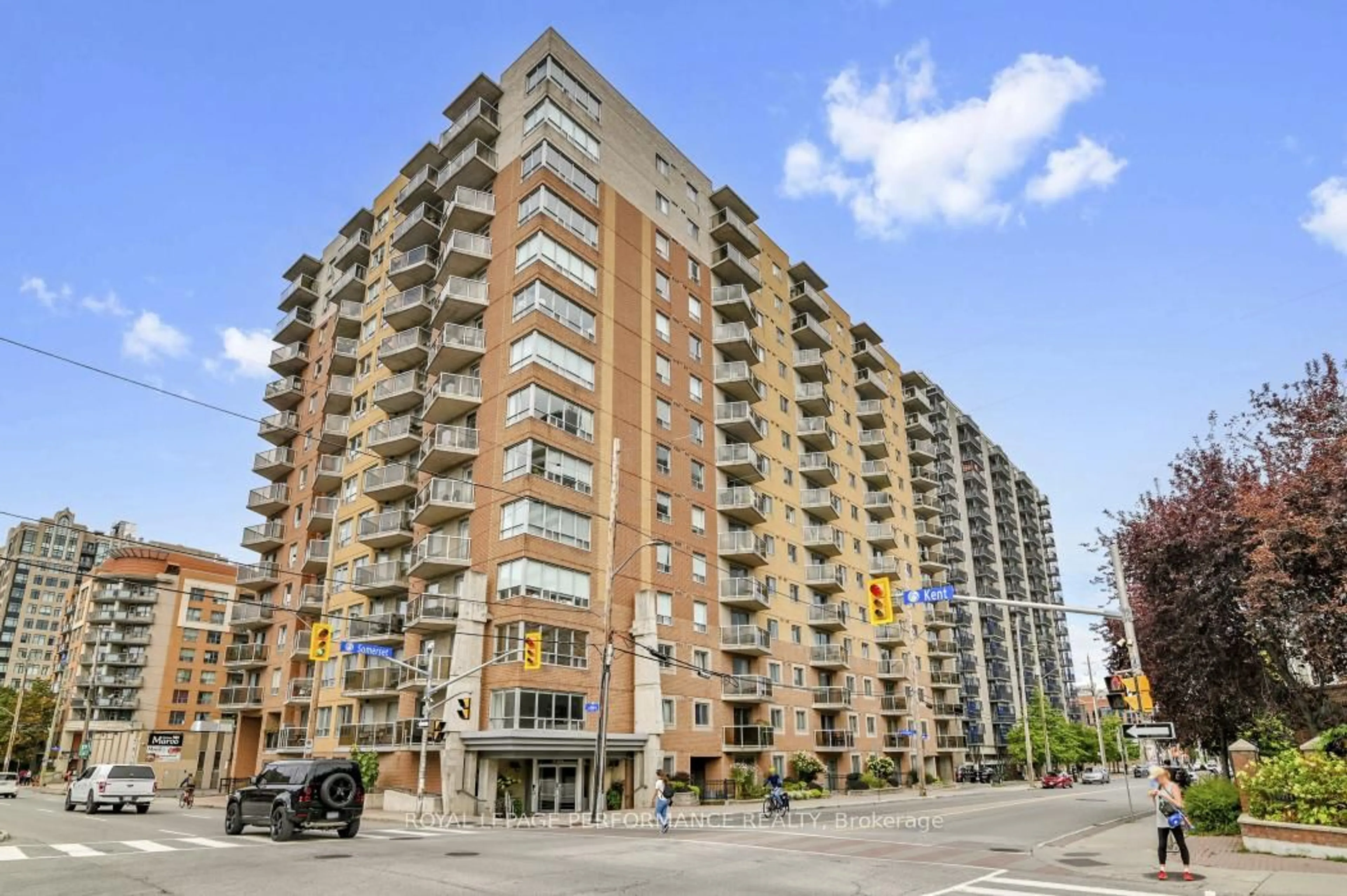 Unknown for 429 Somerset St #407, Ottawa Ontario K1P 2P5