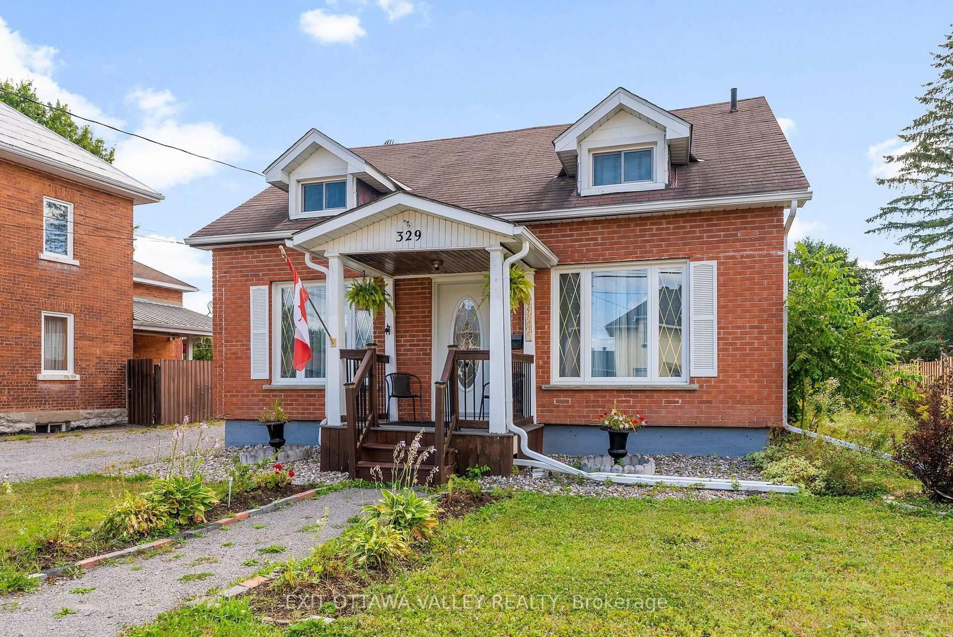 Home with brick exterior material, street for 329 Third Ave, Pembroke Ontario K8A 5G5