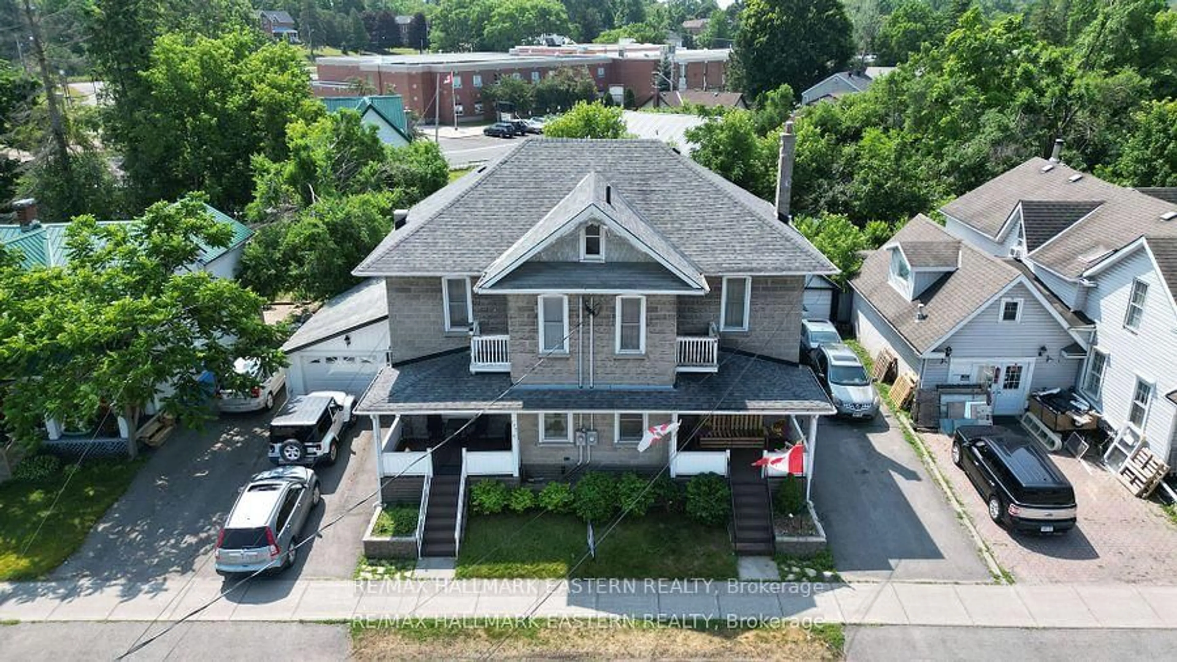 A pic from outside/outdoor area/front of a property/back of a property/a pic from drone, unknown for 175-177 Front St, Trent Hills Ontario K0L 1L0