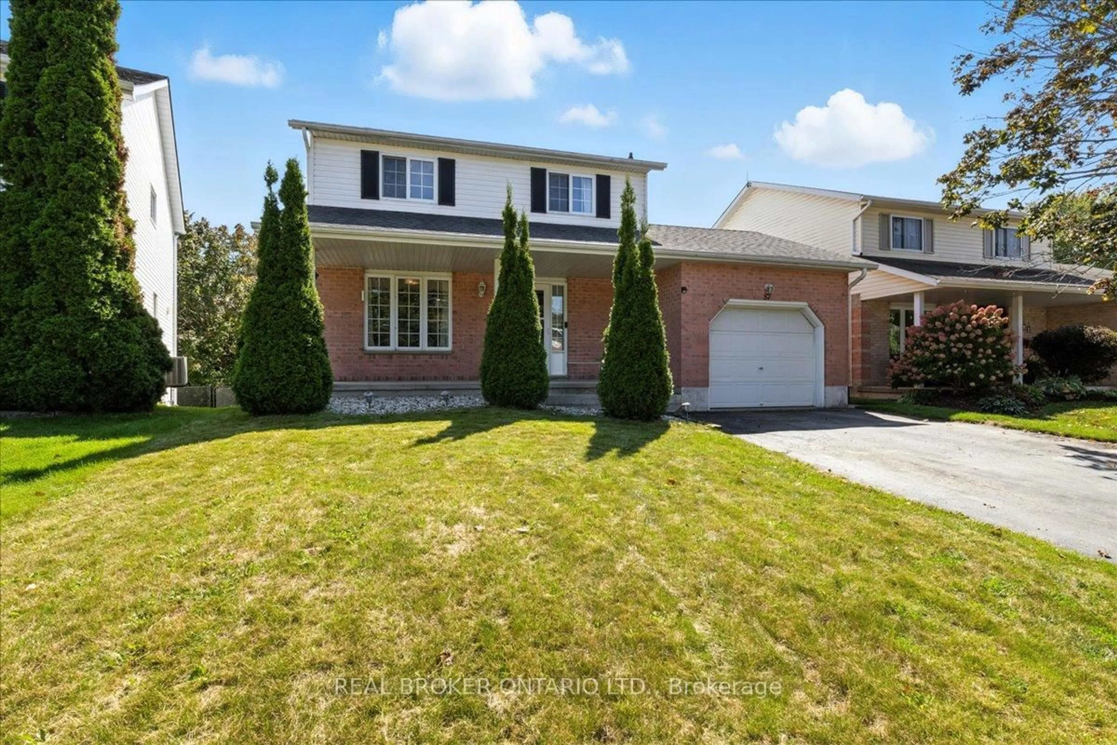Unknown for 87 Dawn Cres, Cambridge Ontario N3C 4A9