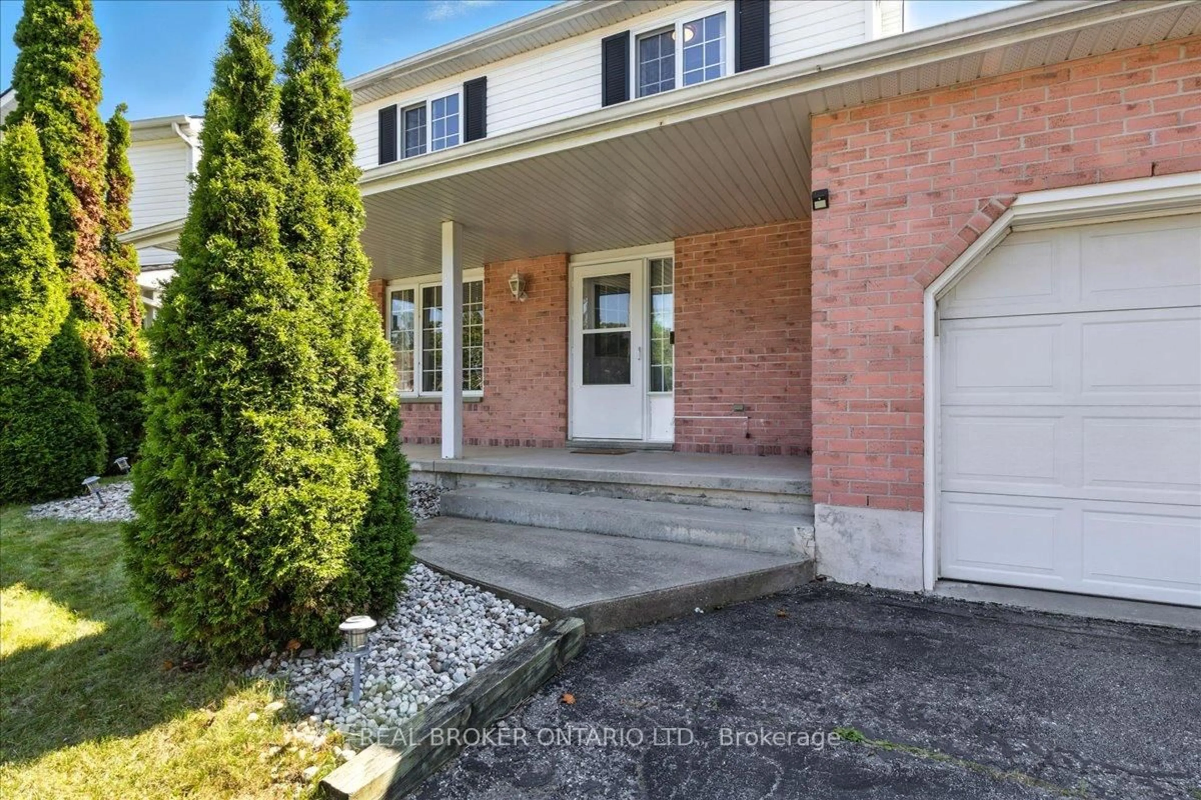Home with brick exterior material, street for 87 Dawn Cres, Cambridge Ontario N3C 4A9