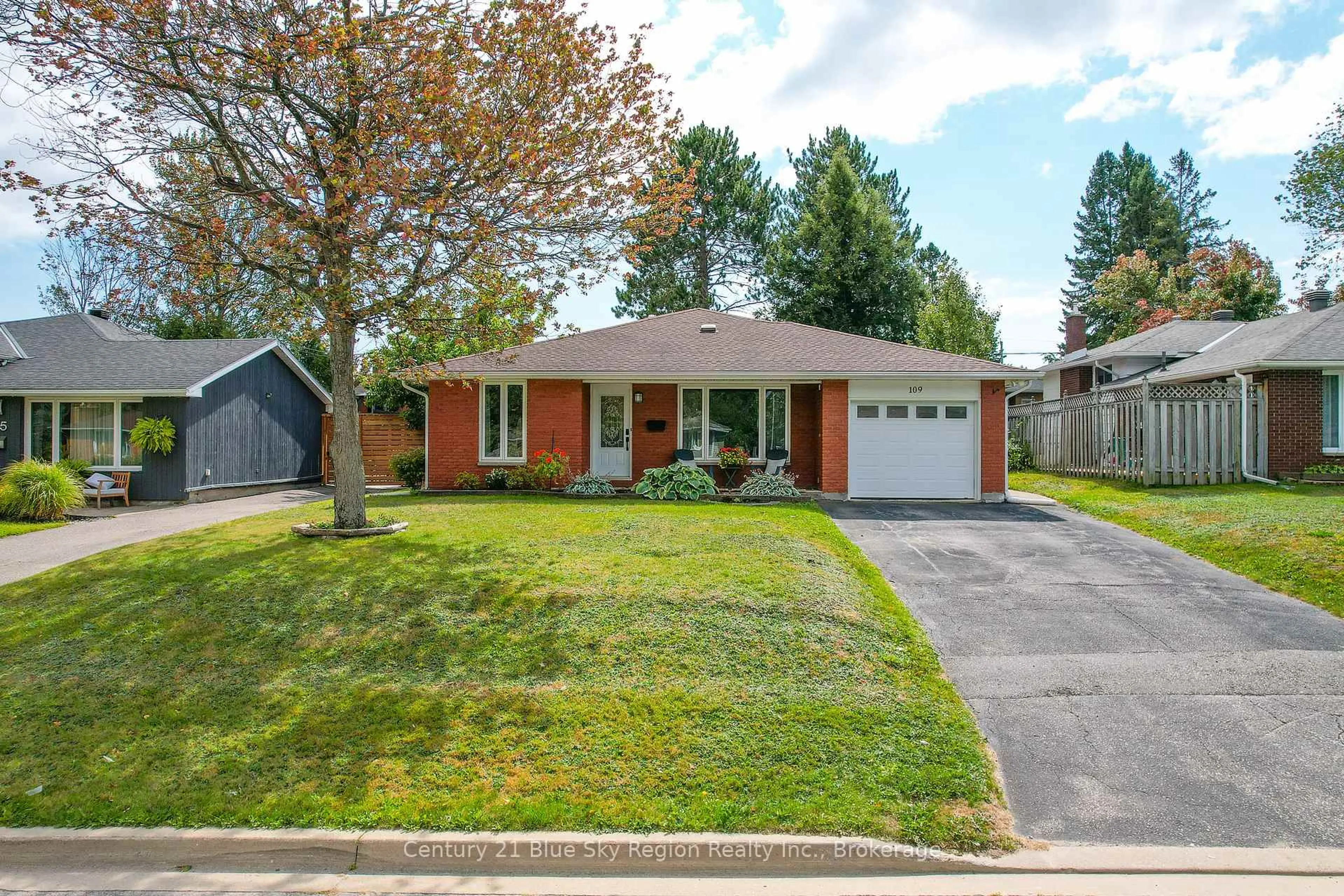 Home with brick exterior material, street for 109 Macbeth Cres, North Bay Ontario P1B 7X7