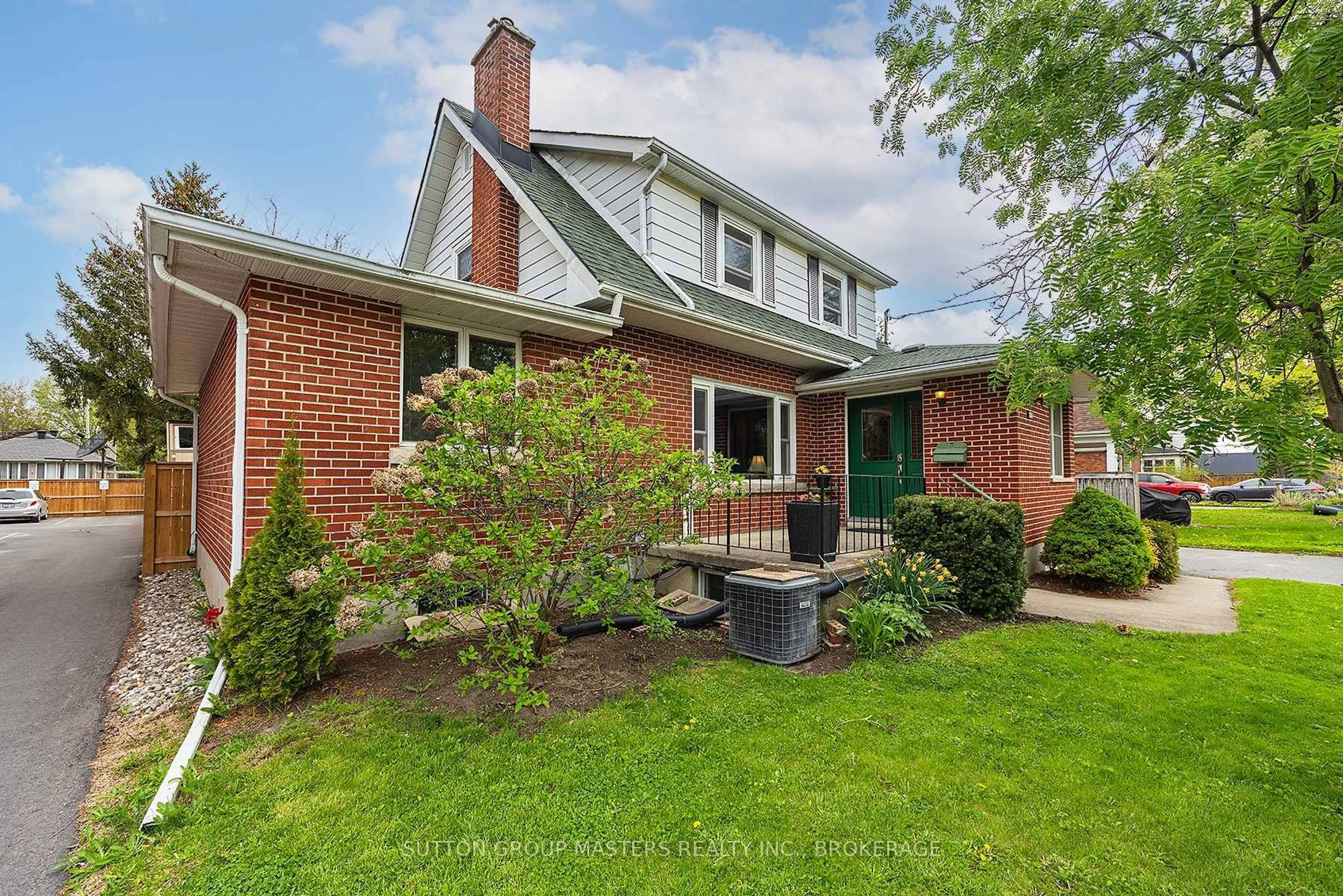 Home with brick exterior material, street for 284 Helen St, Kingston Ontario K7L 4P7