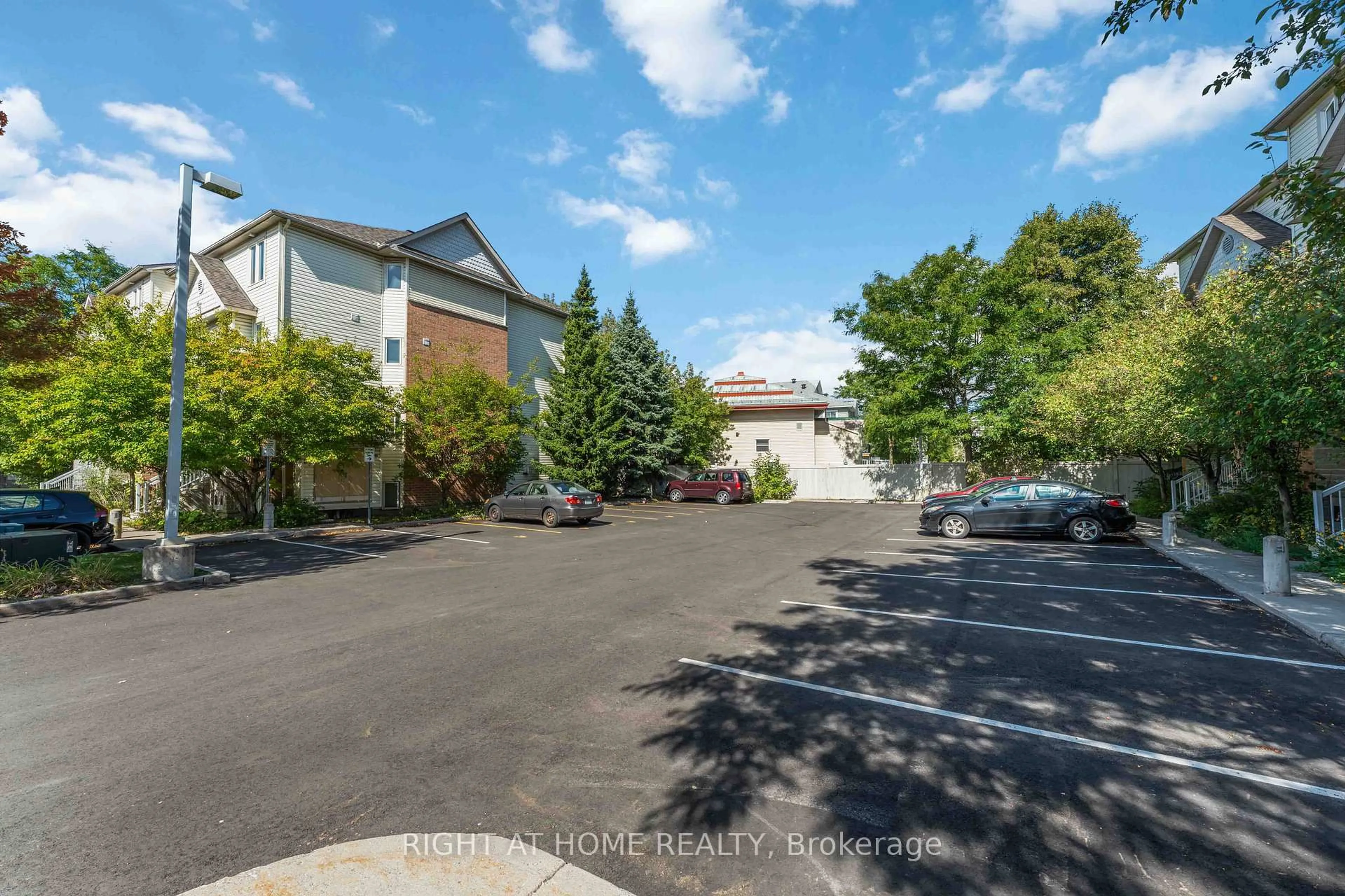 A pic from outside/outdoor area/front of a property/back of a property/a pic from drone, street for 67 Strathaven Private, Ottawa Ontario K1J 1K7