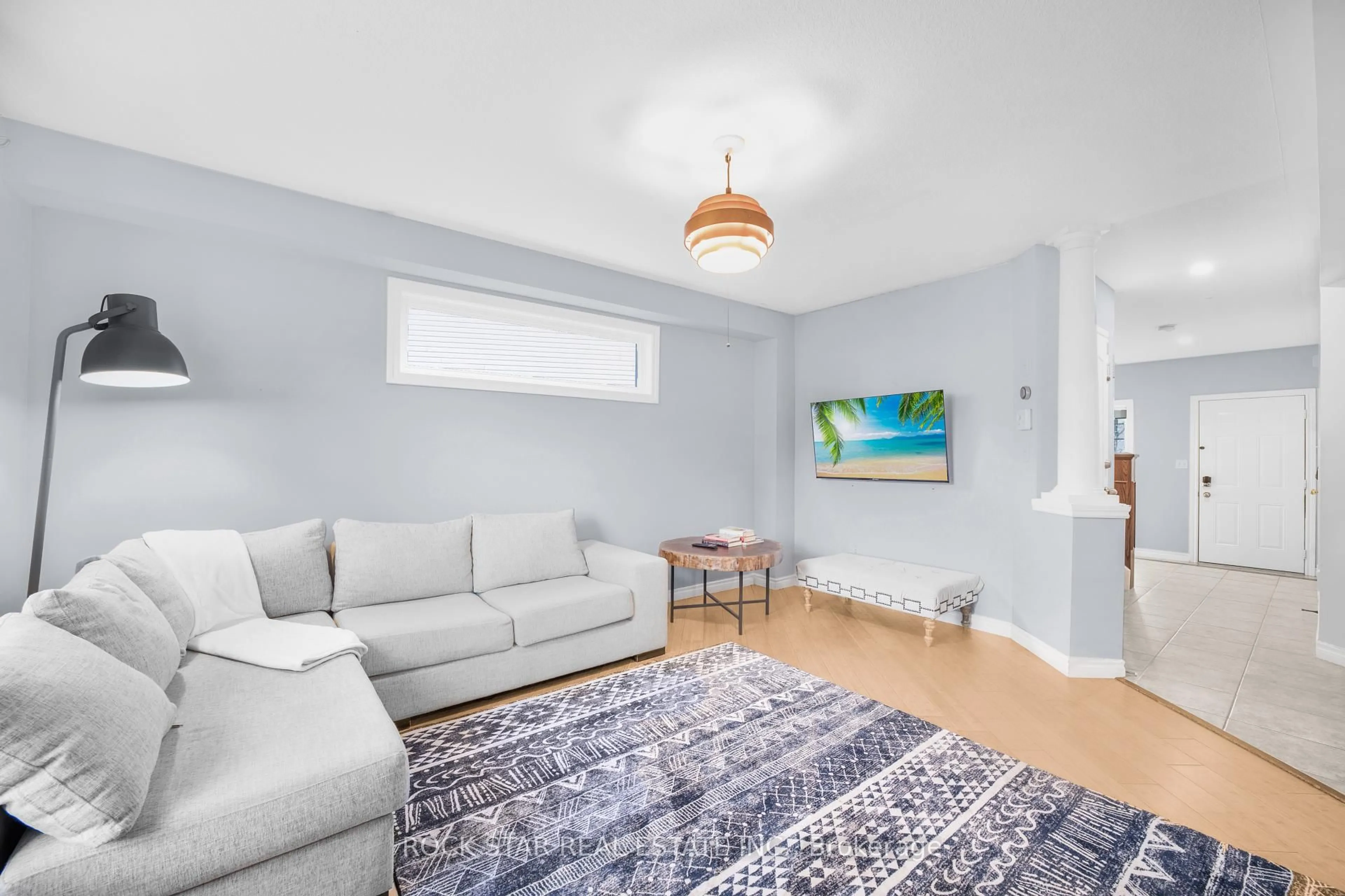 Living room with furniture, unknown for 27 Truesdale Cres, Guelph Ontario N1G 5H4