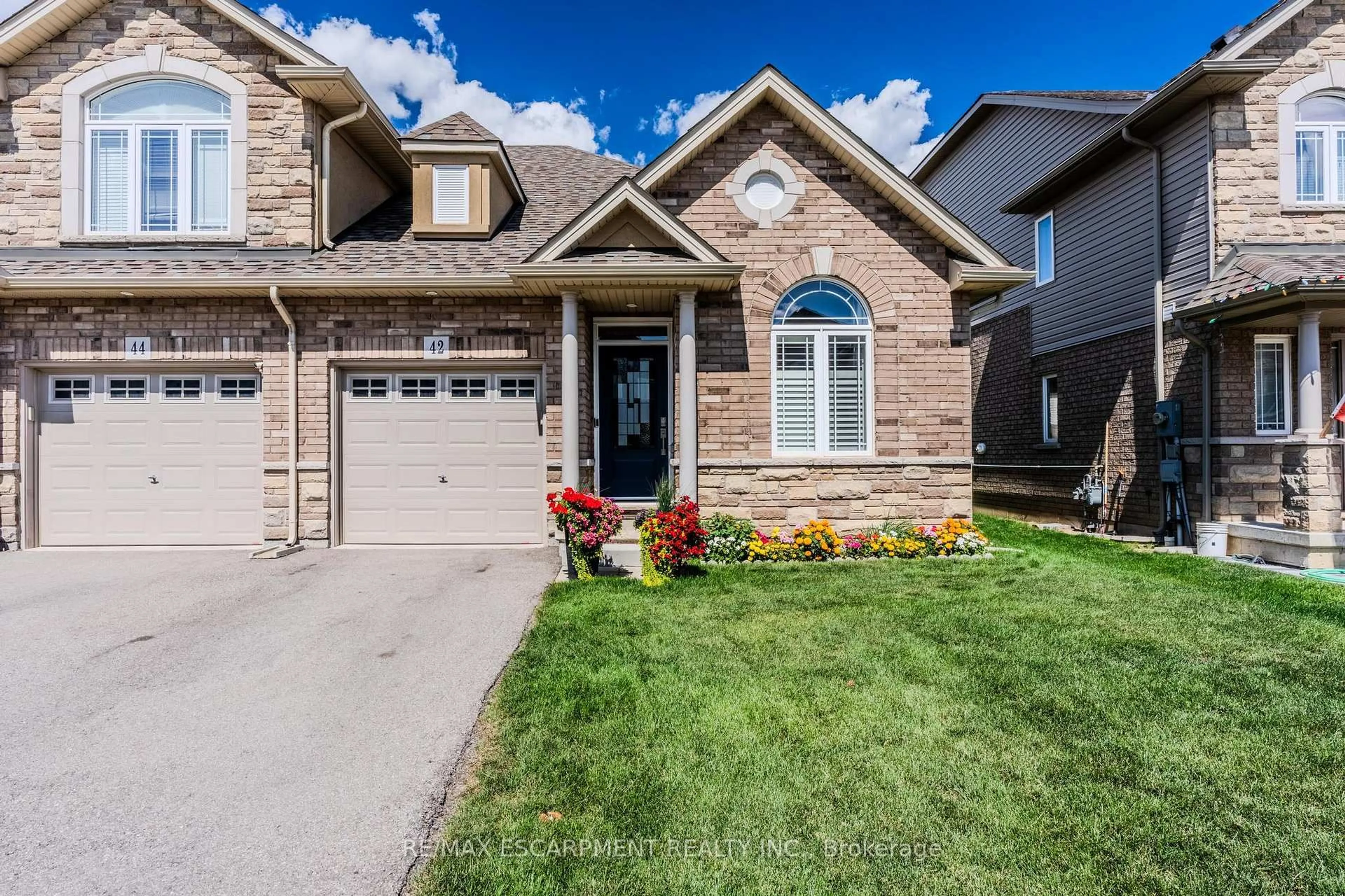 Home with brick exterior material, street for 42 Cittadella Blvd, Hamilton Ontario L0R 1P0