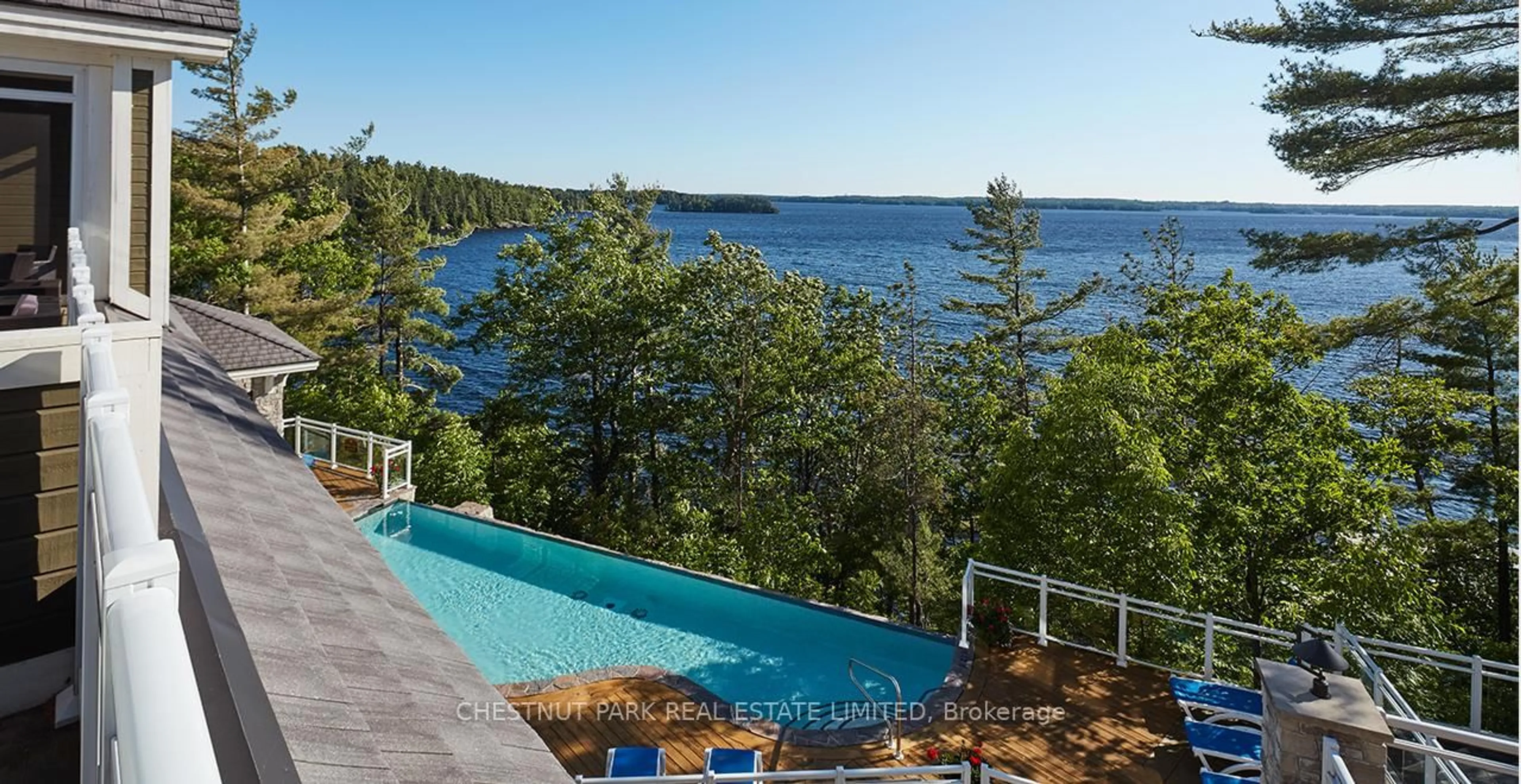 Pool for 1869 MUSKOKA DISTRICT ROAD 118 WEST #4, Muskoka Lakes Ontario P1L 1W8