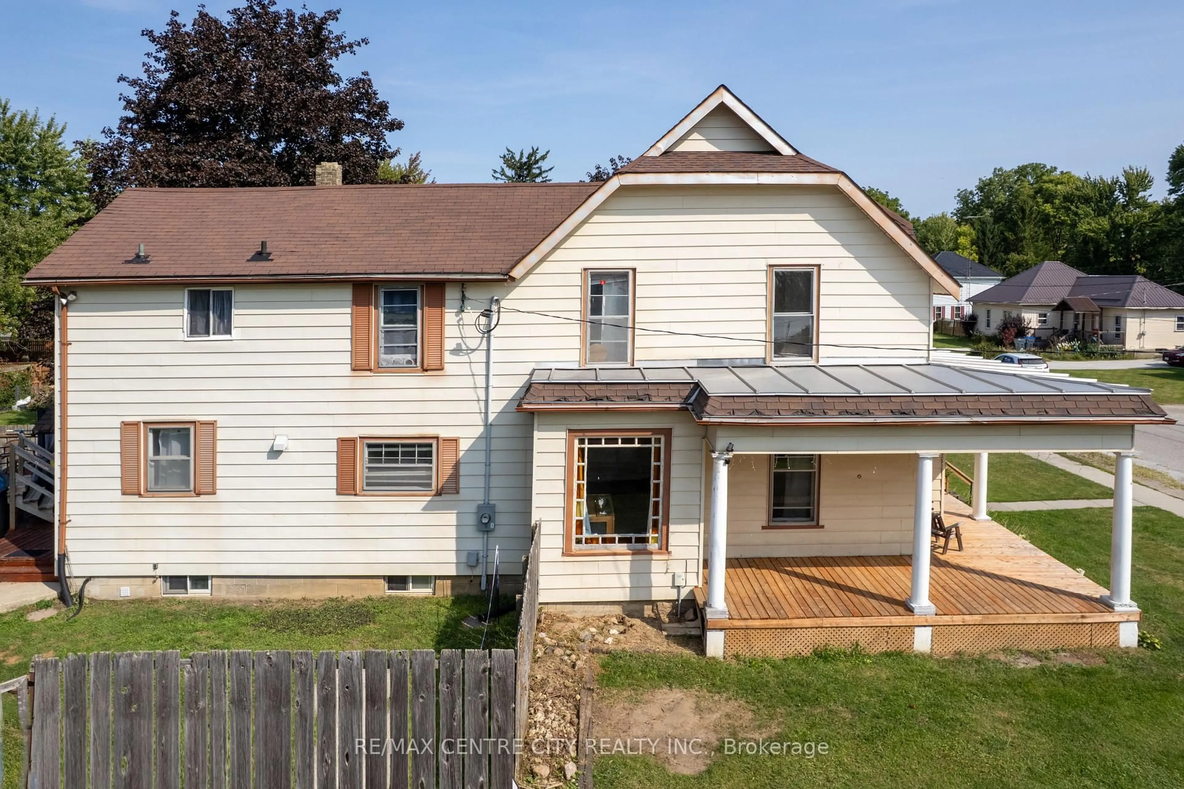 Unknown for 3261 Elgin St, Brooke-Alvinston Ontario N0N 1A0