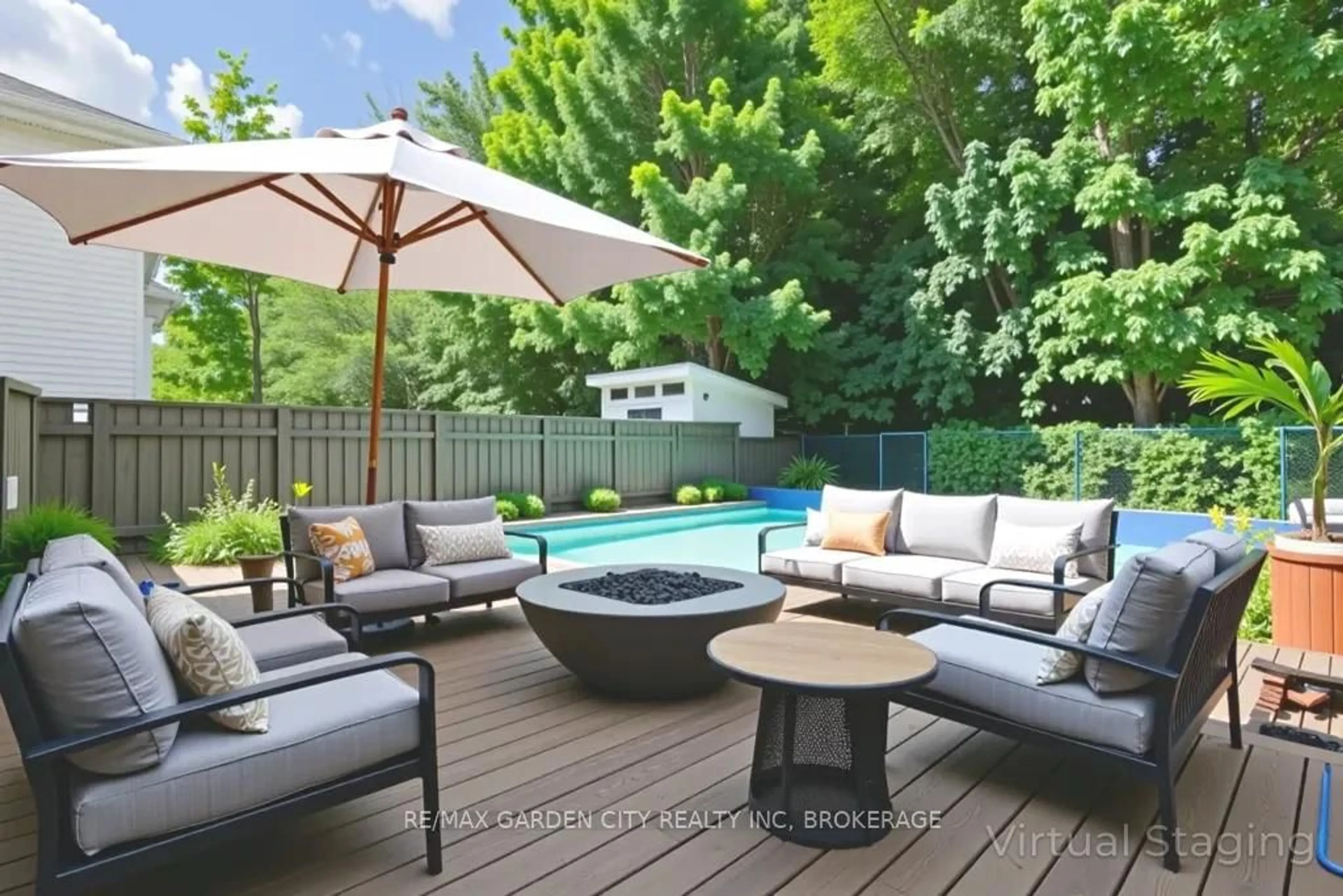 Patio, unknown for 48 Morgan Dr, Haldimand Ontario N3W 1H7