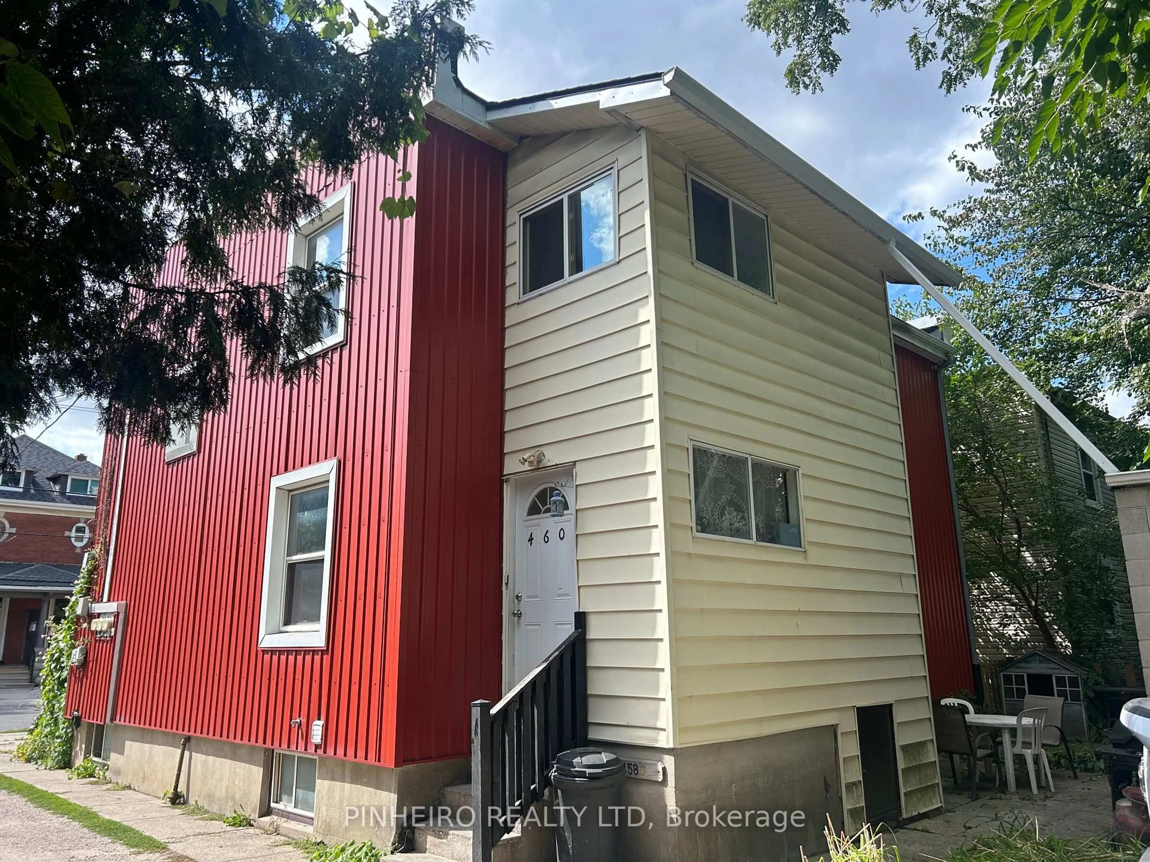 Home with vinyl exterior material, building for 460 Ontario St, London East Ontario N5W 3X2