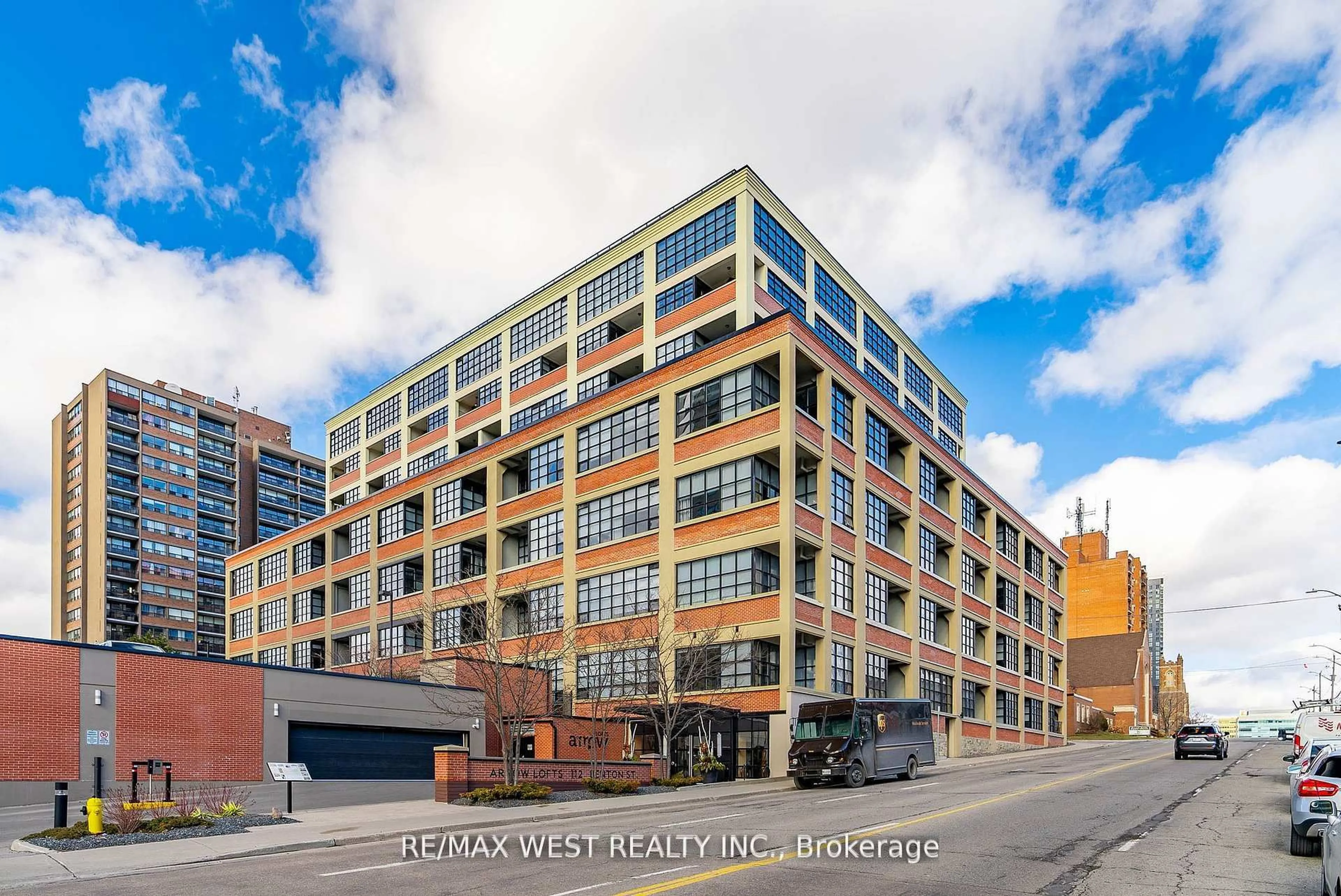 Unknown for 112 Benton St #704, Kitchener Ontario N2G 3H6