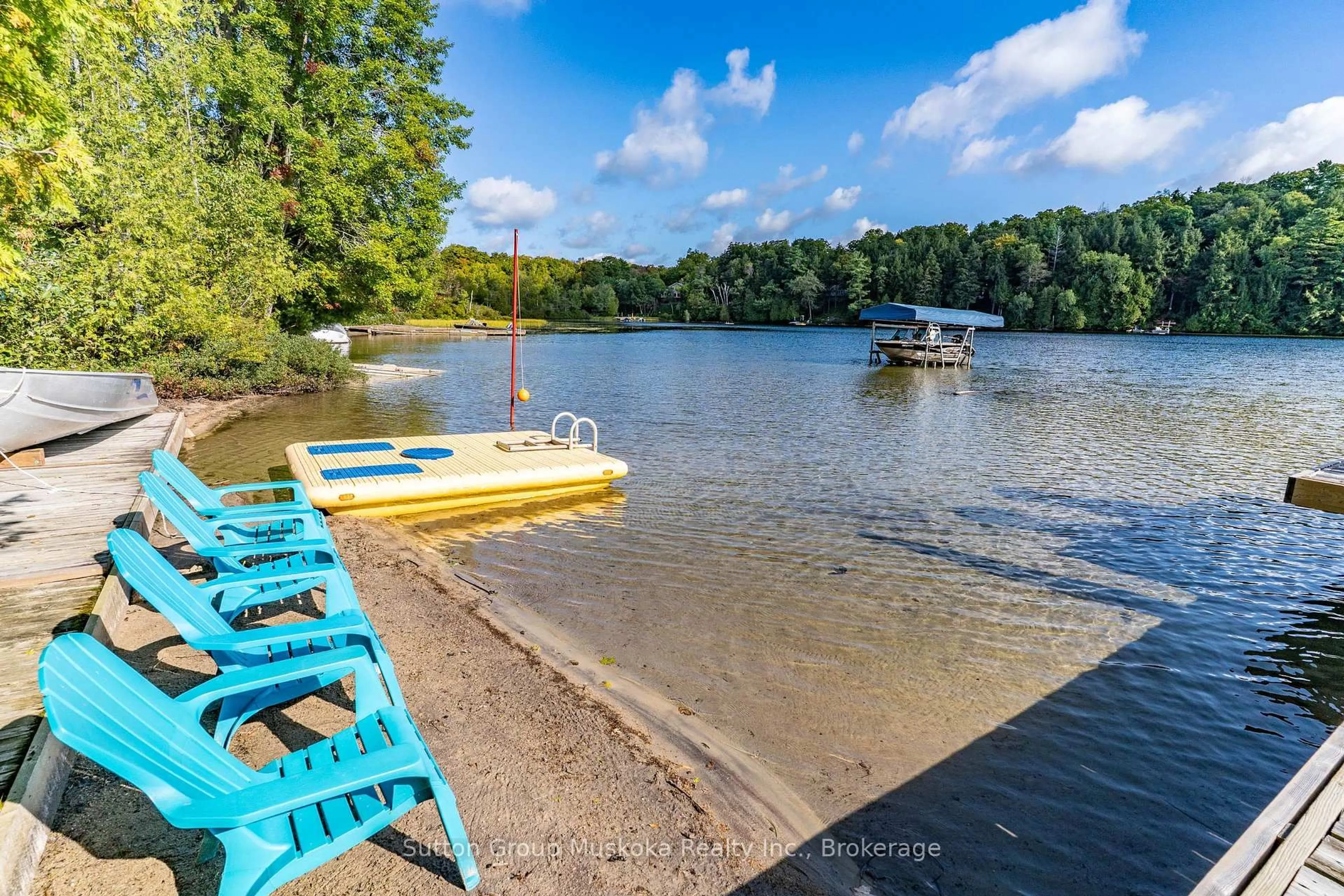 Patio, water/lake/river/ocean view for 178 LONG POINT Rd, Huntsville Ontario P0B 1M0