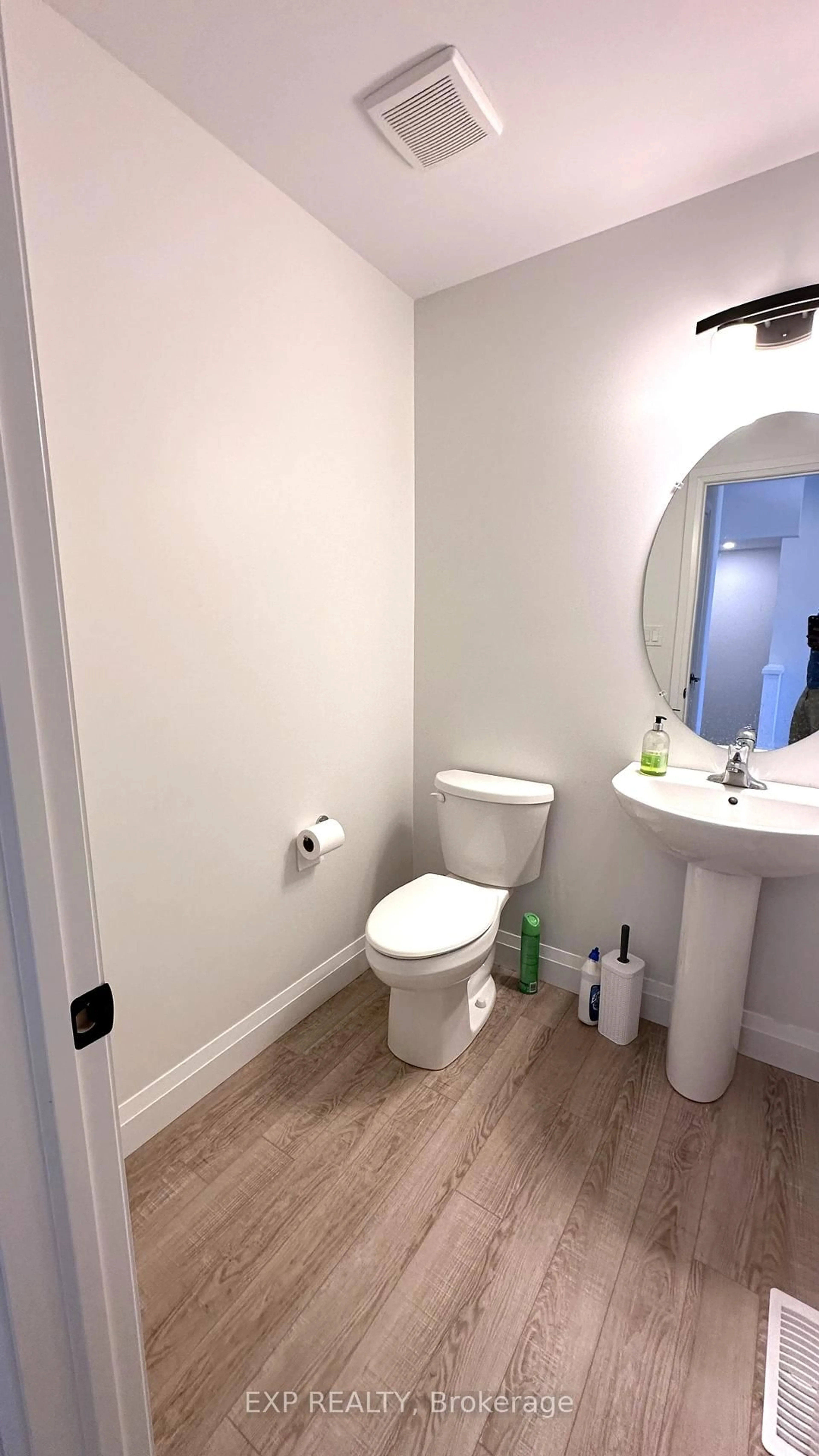 A pic of a room for 271 Renaissance Dr, St. Thomas Ontario N5P 3S6