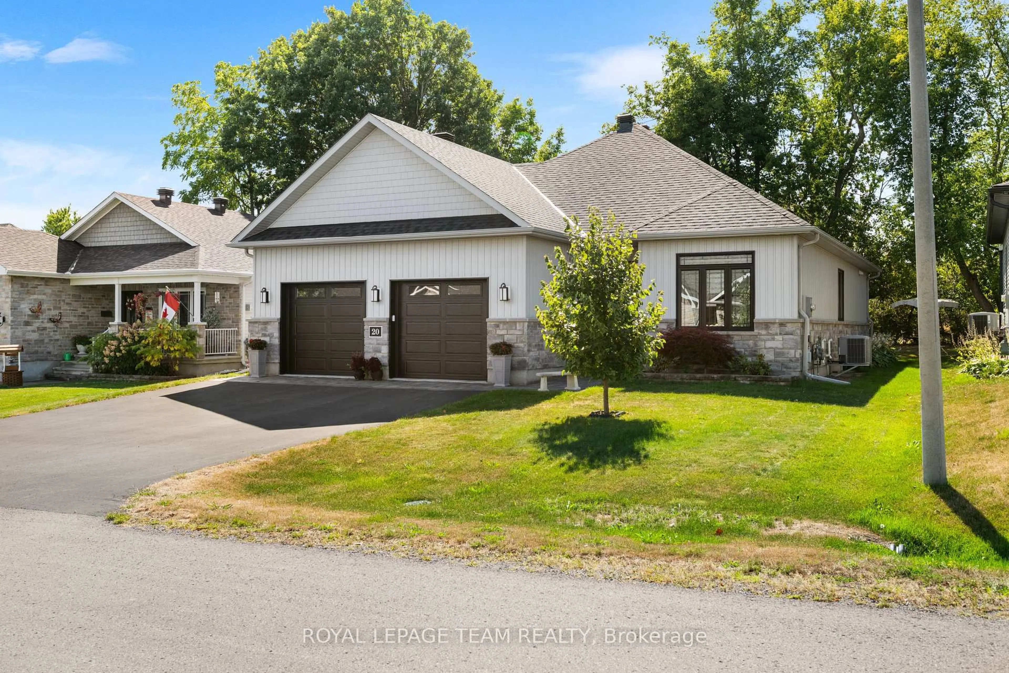 Unknown for 20 Eleanor Dr, South Stormont Ontario K0C 1P0