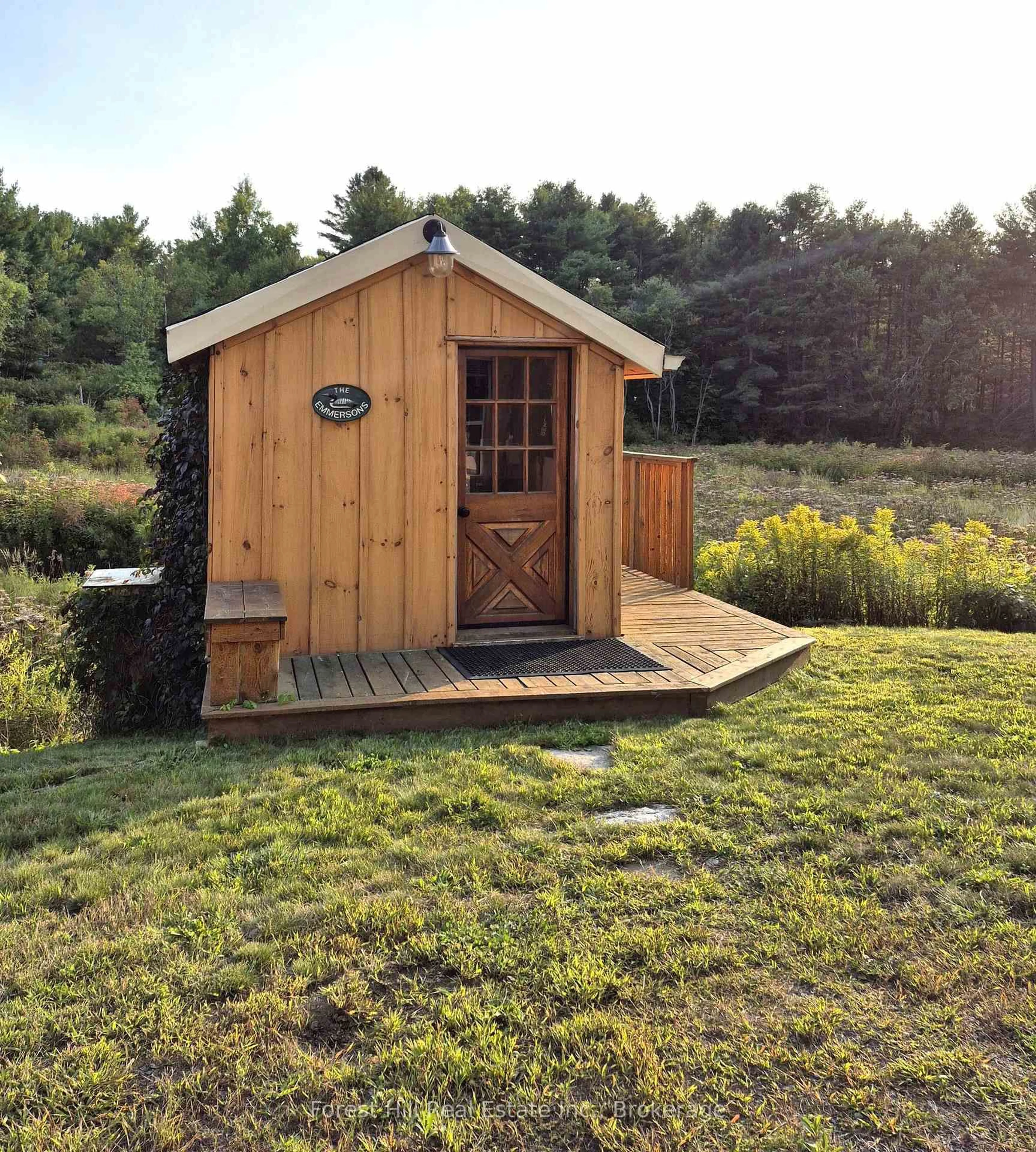 Shed for 77 James Bay Junction Rd, Seguin Ontario P2A 0B2
