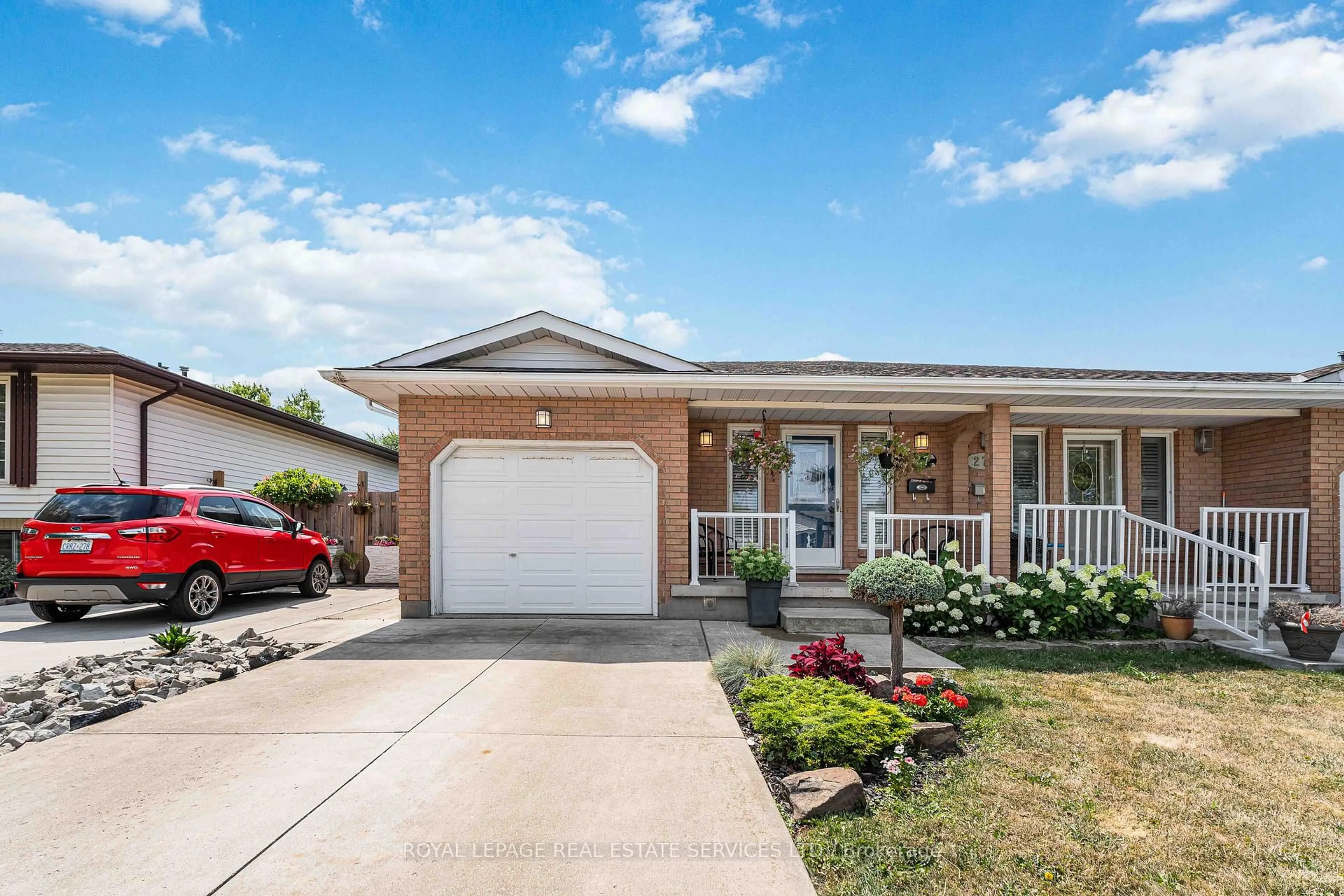 Home with brick exterior material, street for 27 Cartier Dr, Thorold Ontario L2V 4H9
