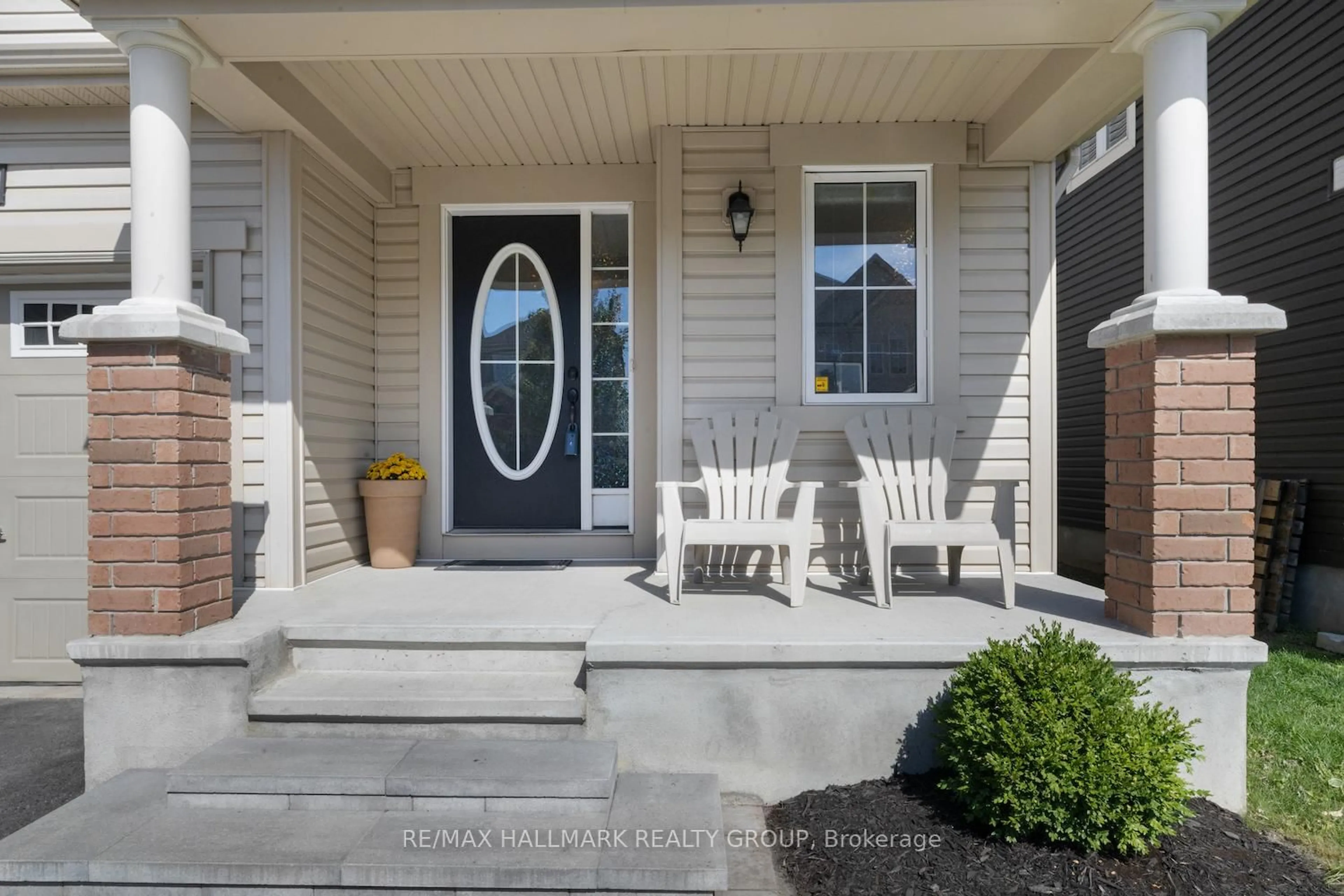 Indoor entryway for 514 Arum Terr, Ottawa Ontario K4A 3V1