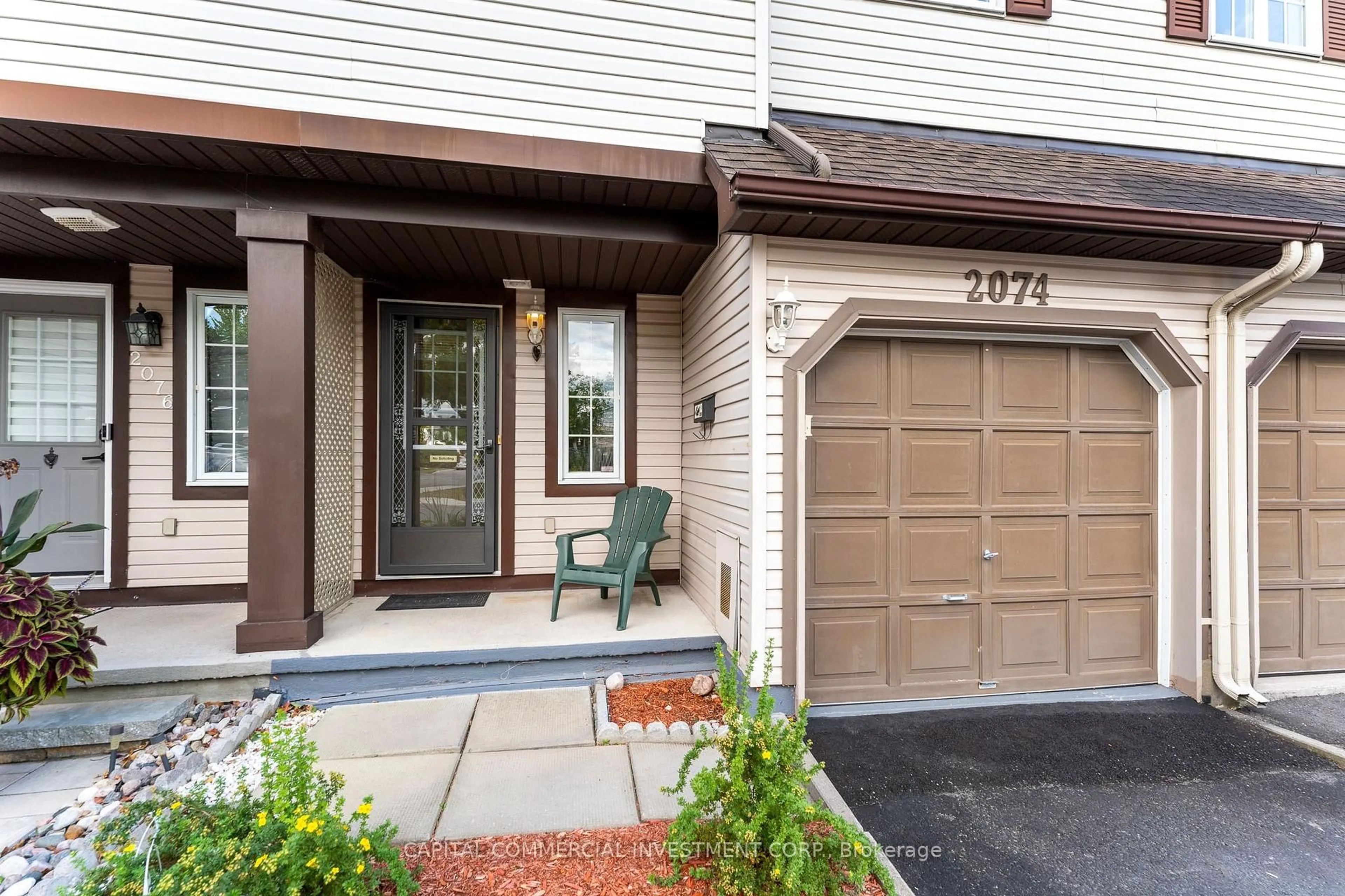 Home with brick exterior material, street for 2074 Avenue P, Ottawa Ontario K1G 6G7