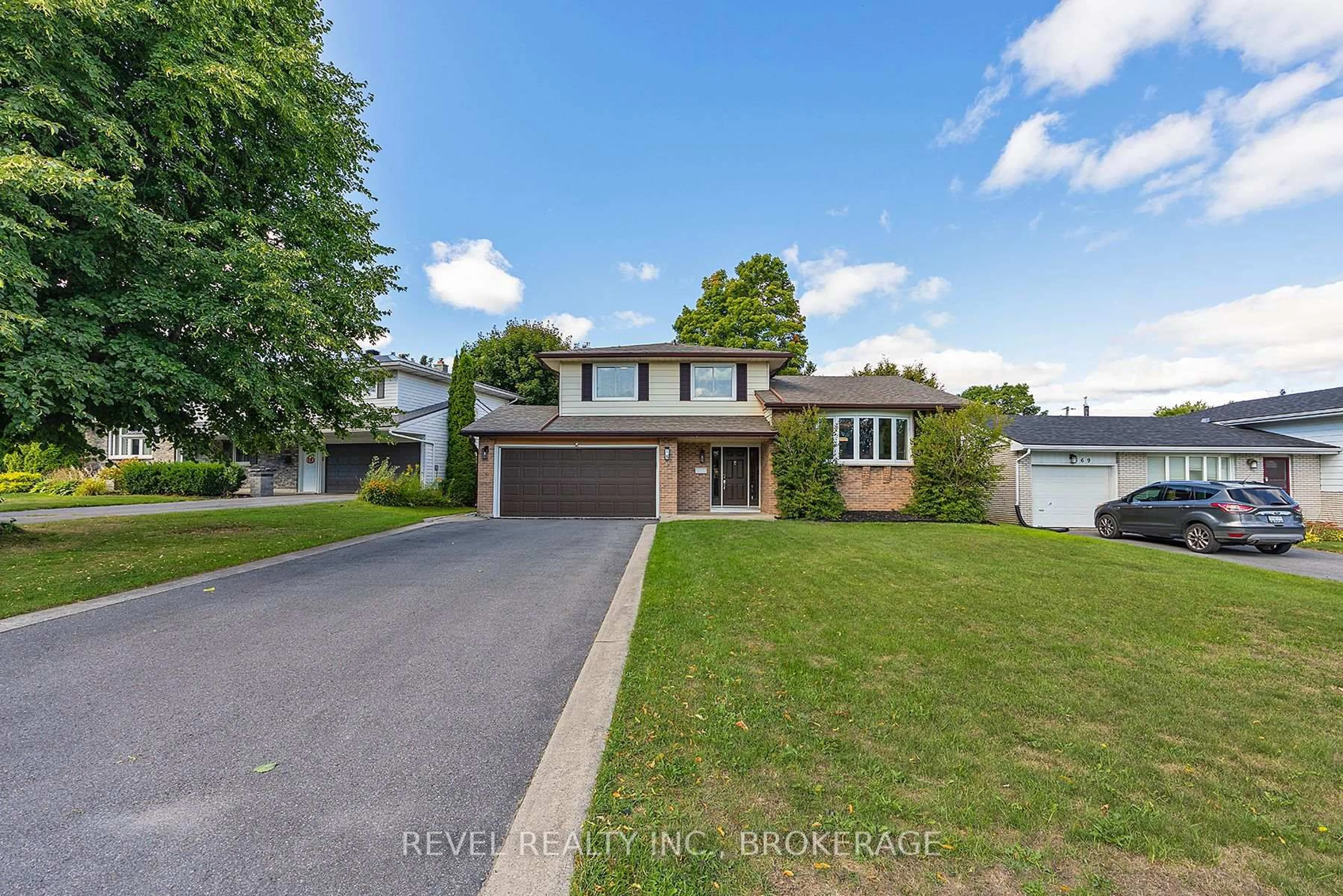 A pic from outside/outdoor area/front of a property/back of a property/a pic from drone, unknown for 367 Carrie Cres, Kingston Ontario K7M 5X6