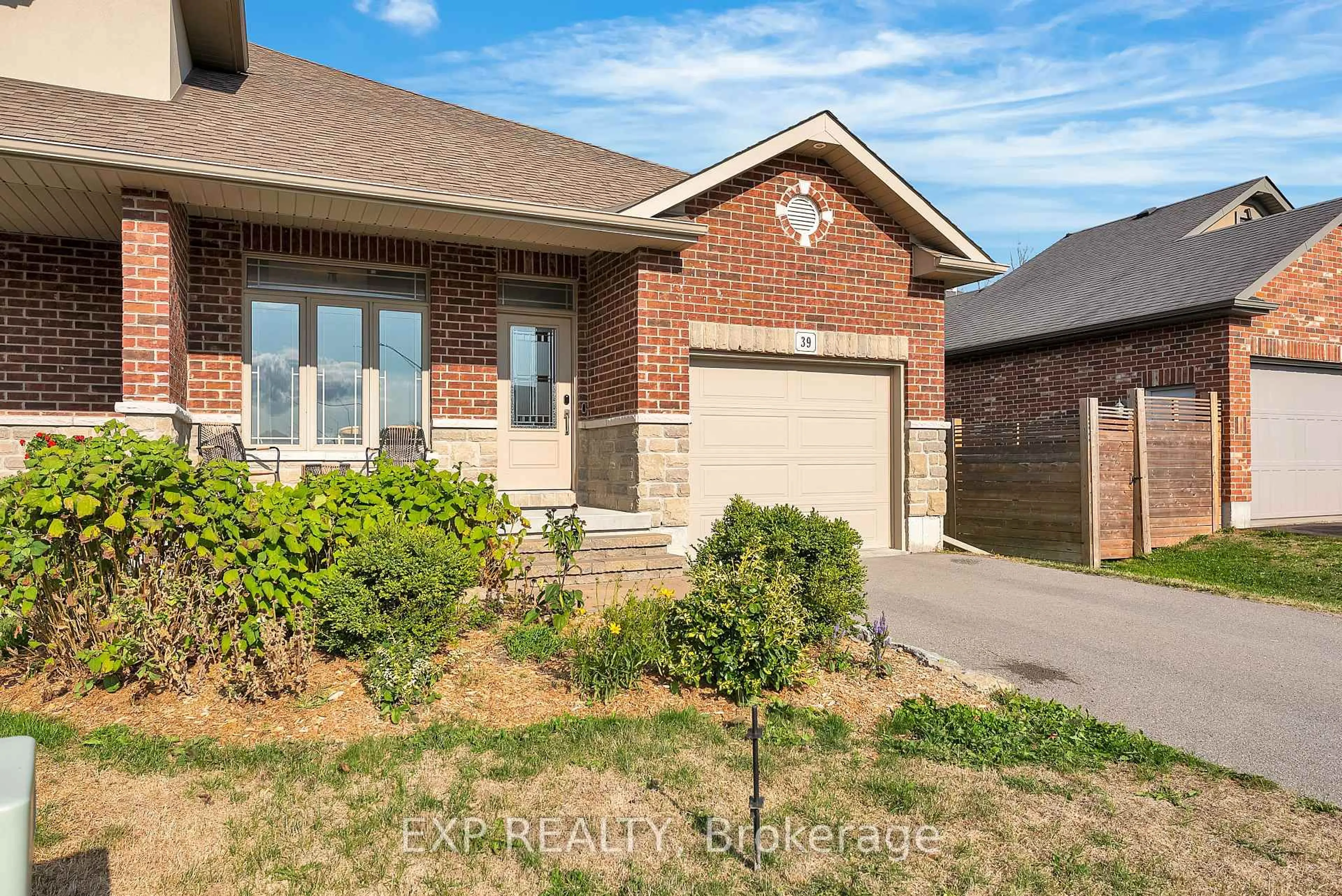 Home with brick exterior material, street for 39 Hanover Crt, Belleville Ontario K8N 0B3