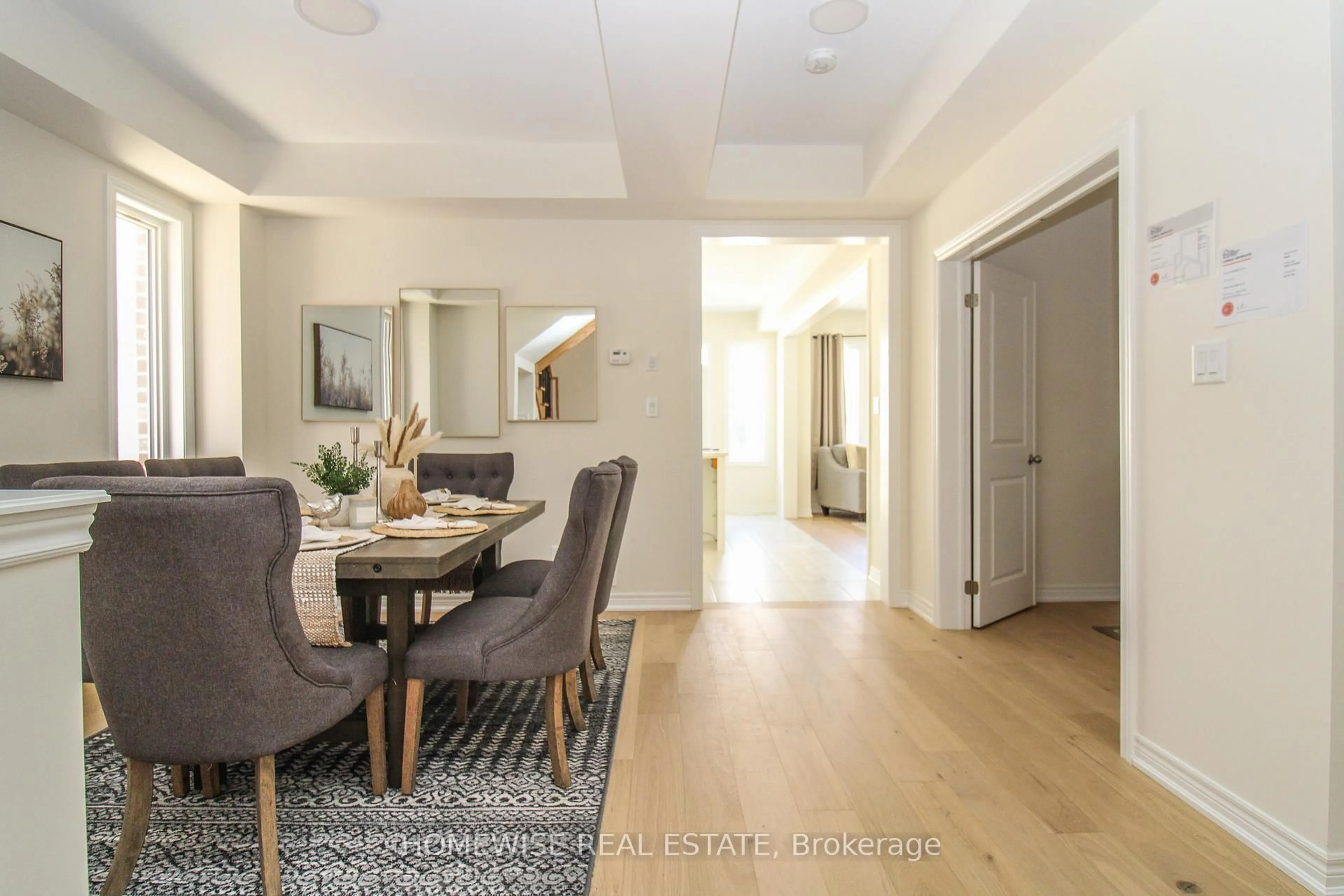 Dining room, unknown for 514 Clayton Ave, Peterborough Ontario K9K 0H5