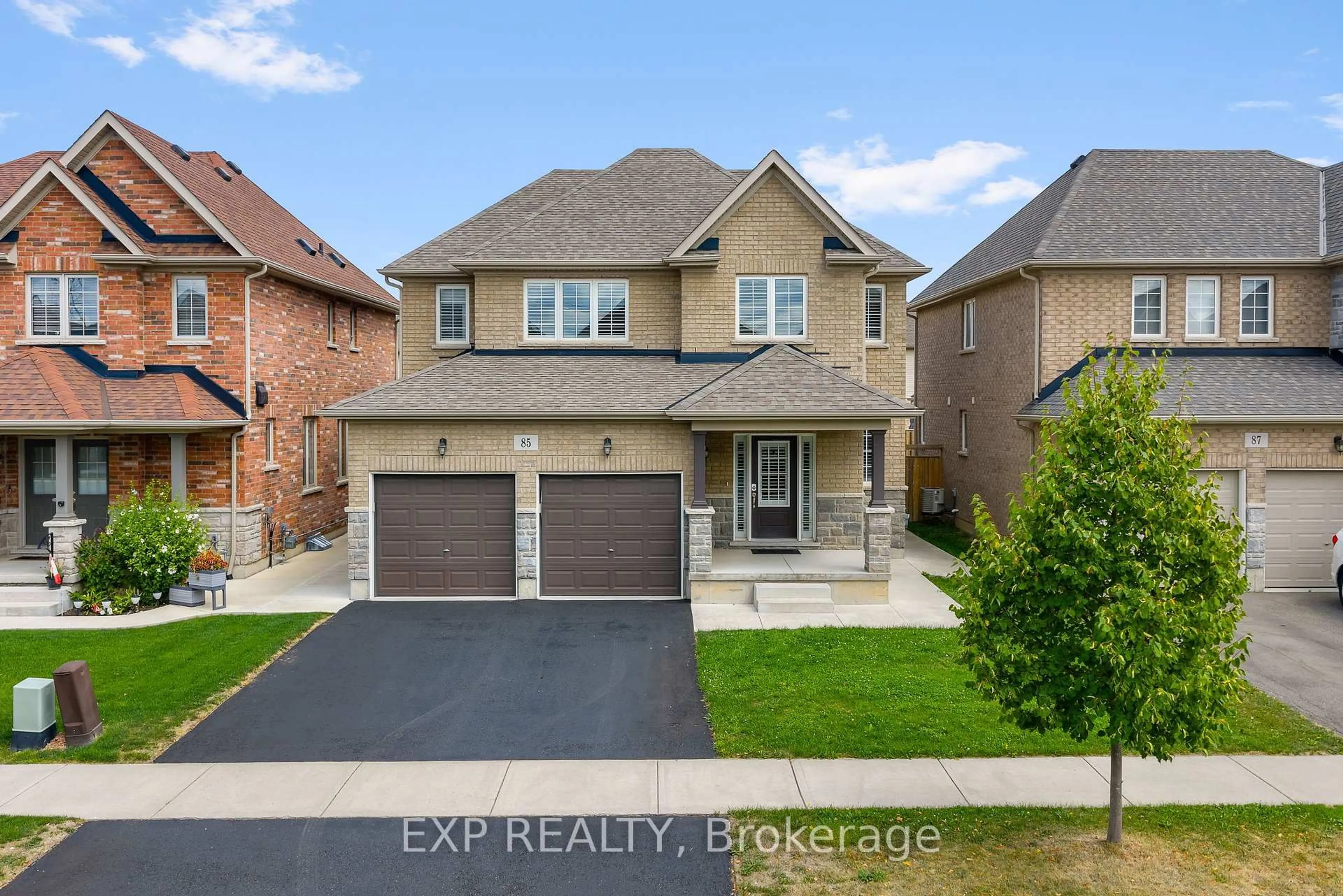 A pic from outside/outdoor area/front of a property/back of a property/a pic from drone, street for 85 Sunset Way, Thorold Ontario L2V 0C7