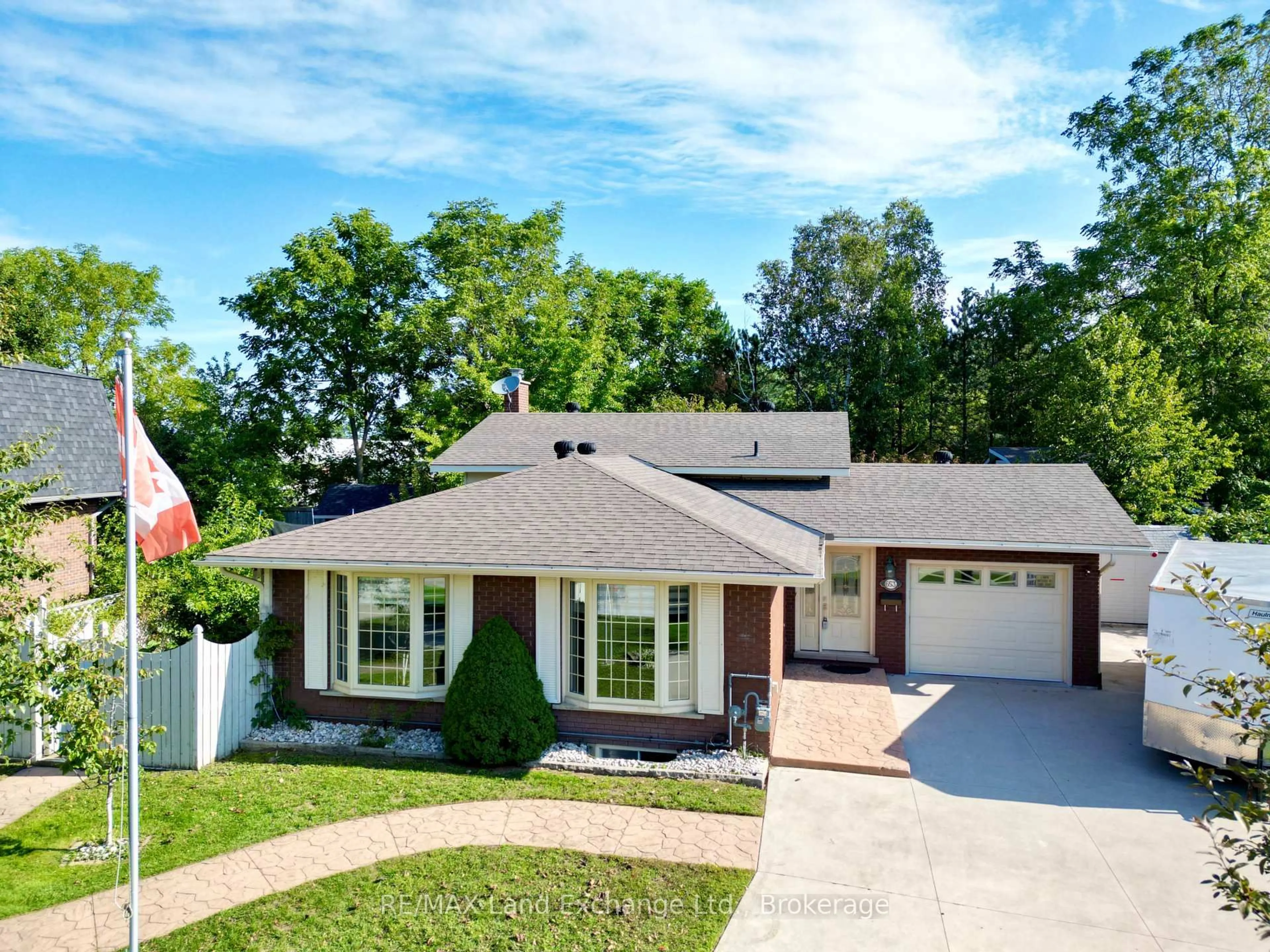 Home with brick exterior material, street for 653 Ashwell Cres, Saugeen Shores Ontario N0H 2C3