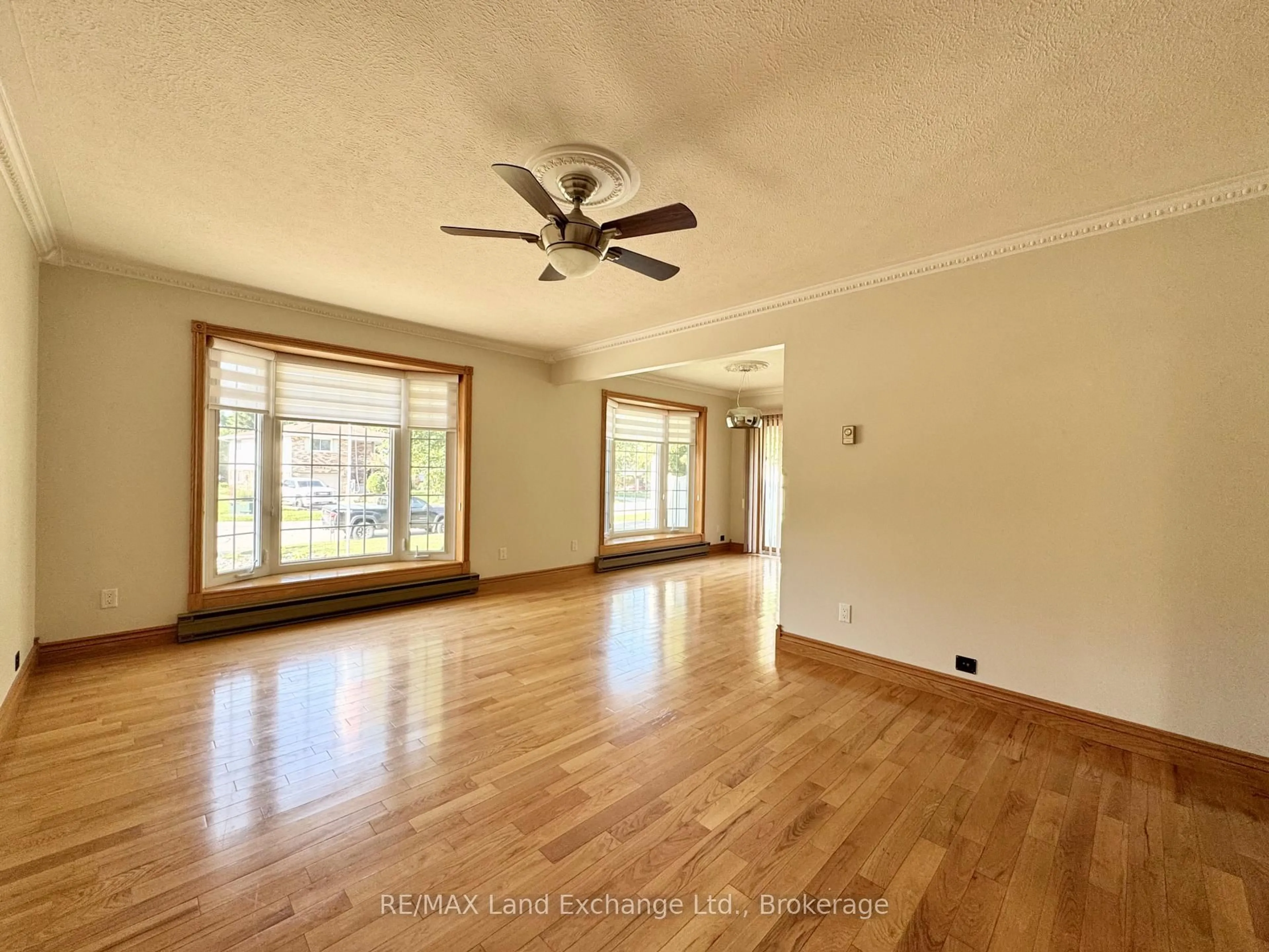 A pic of a room for 653 Ashwell Cres, Saugeen Shores Ontario N0H 2C3