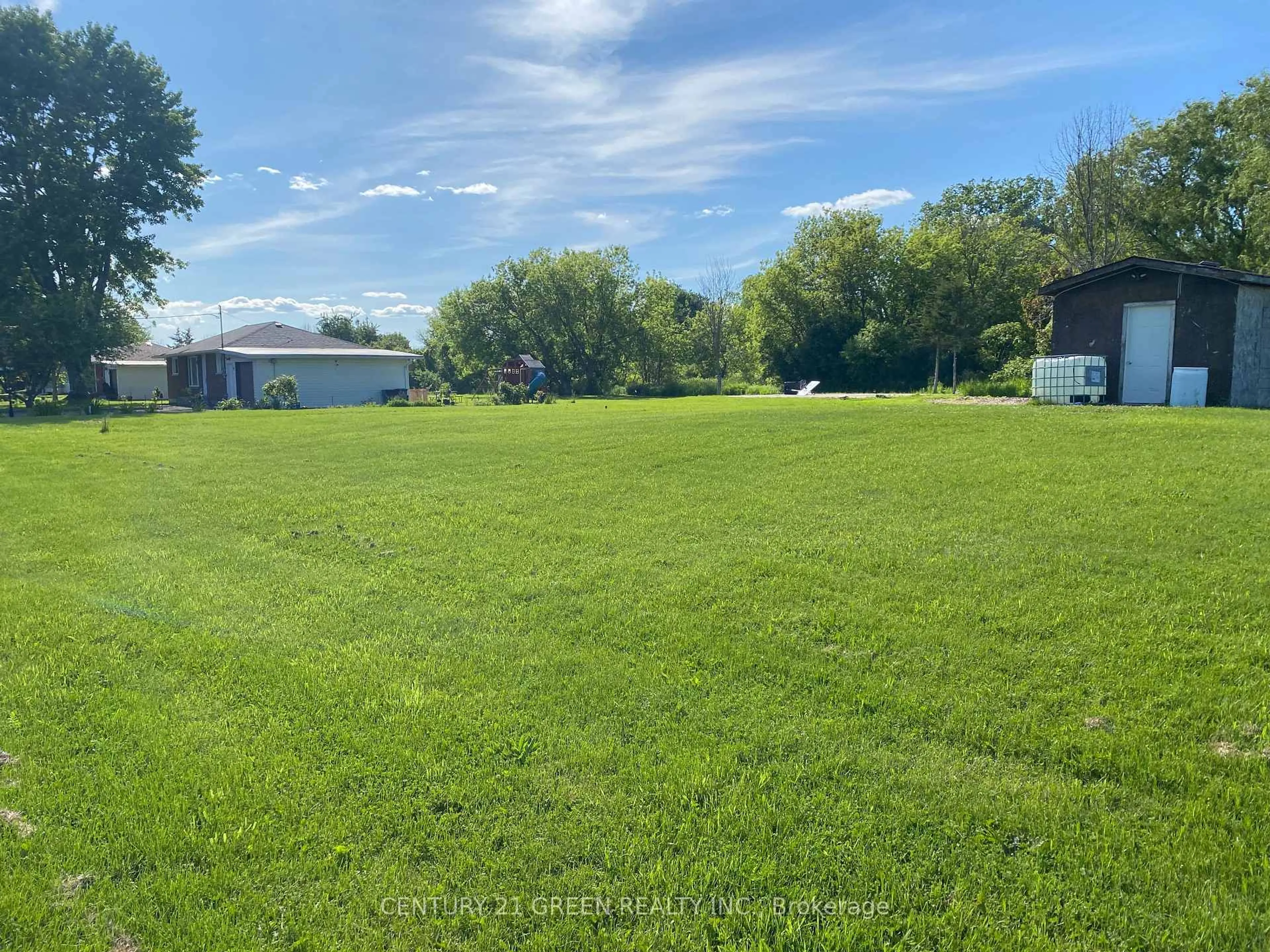 A pic from outside/outdoor area/front of a property/back of a property/a pic from drone, unknown for 486 County Rd 40 Rd #Unit 6 & 8, Trenton Ontario K8V 5P7