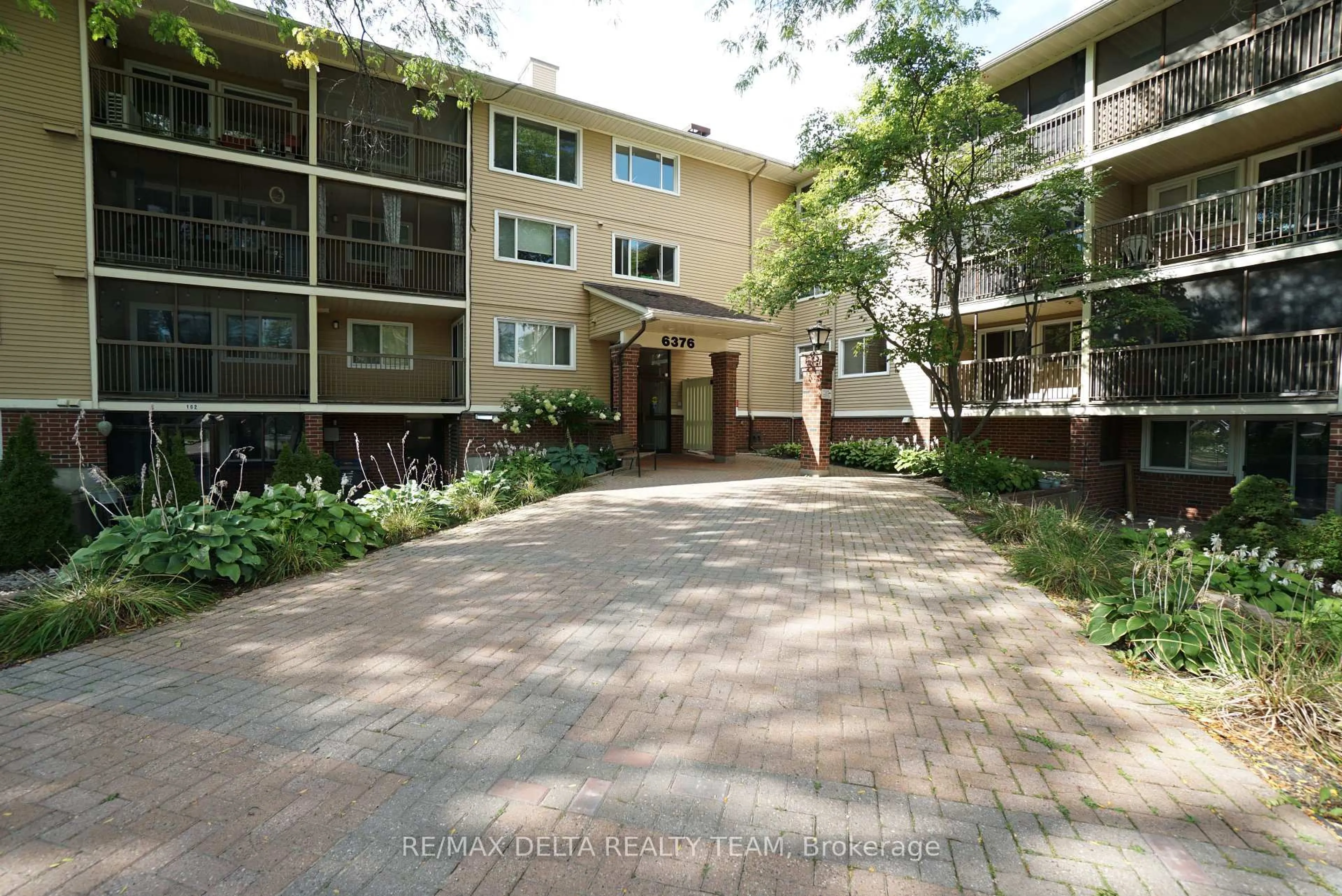 Patio, street for 6376 BILBERRY Dr #412, Ottawa Ontario K1C 4P6