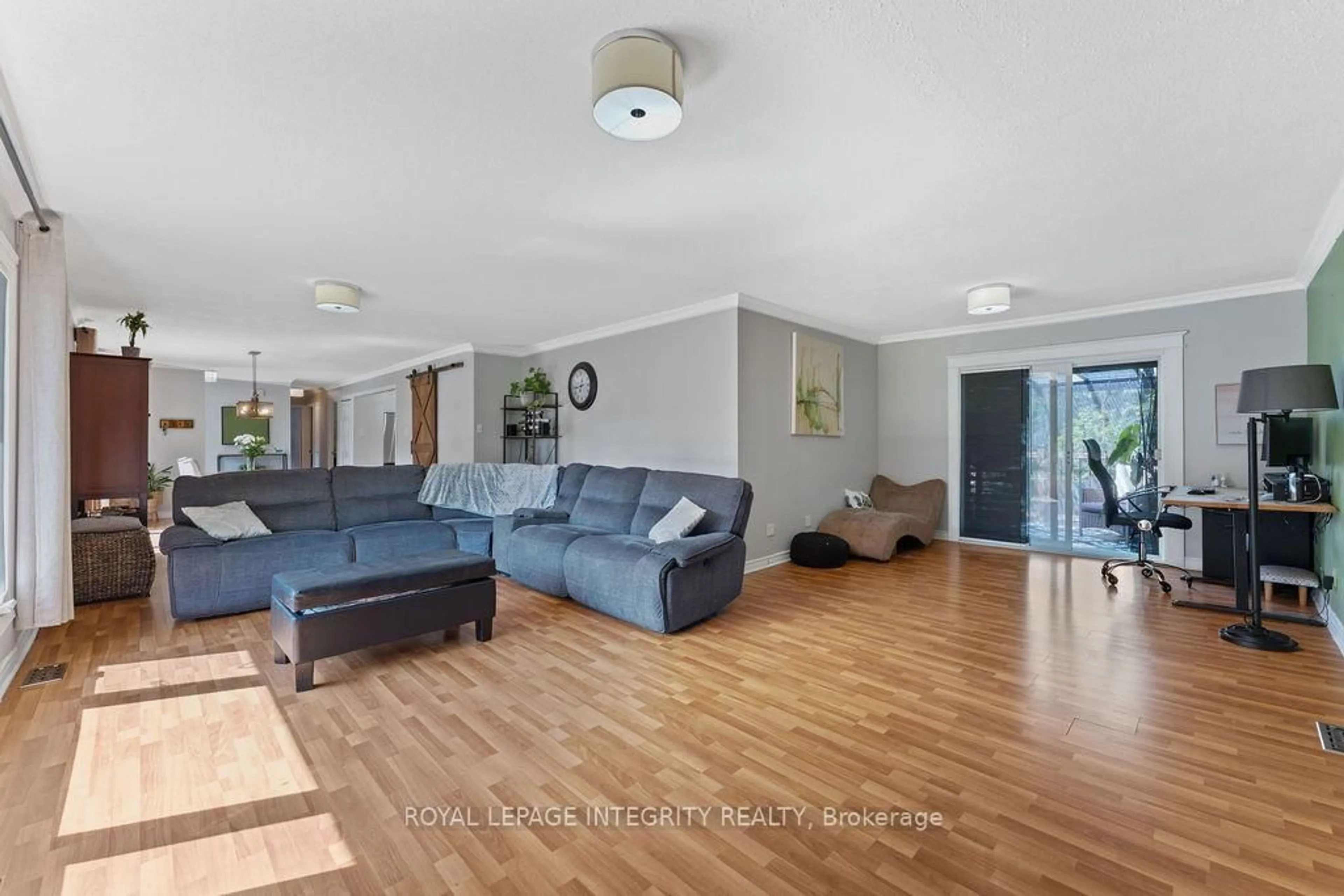 Living room with furniture, unknown for 4137 Concession Road 16 Rd, The Nation Ontario K0C 2B0