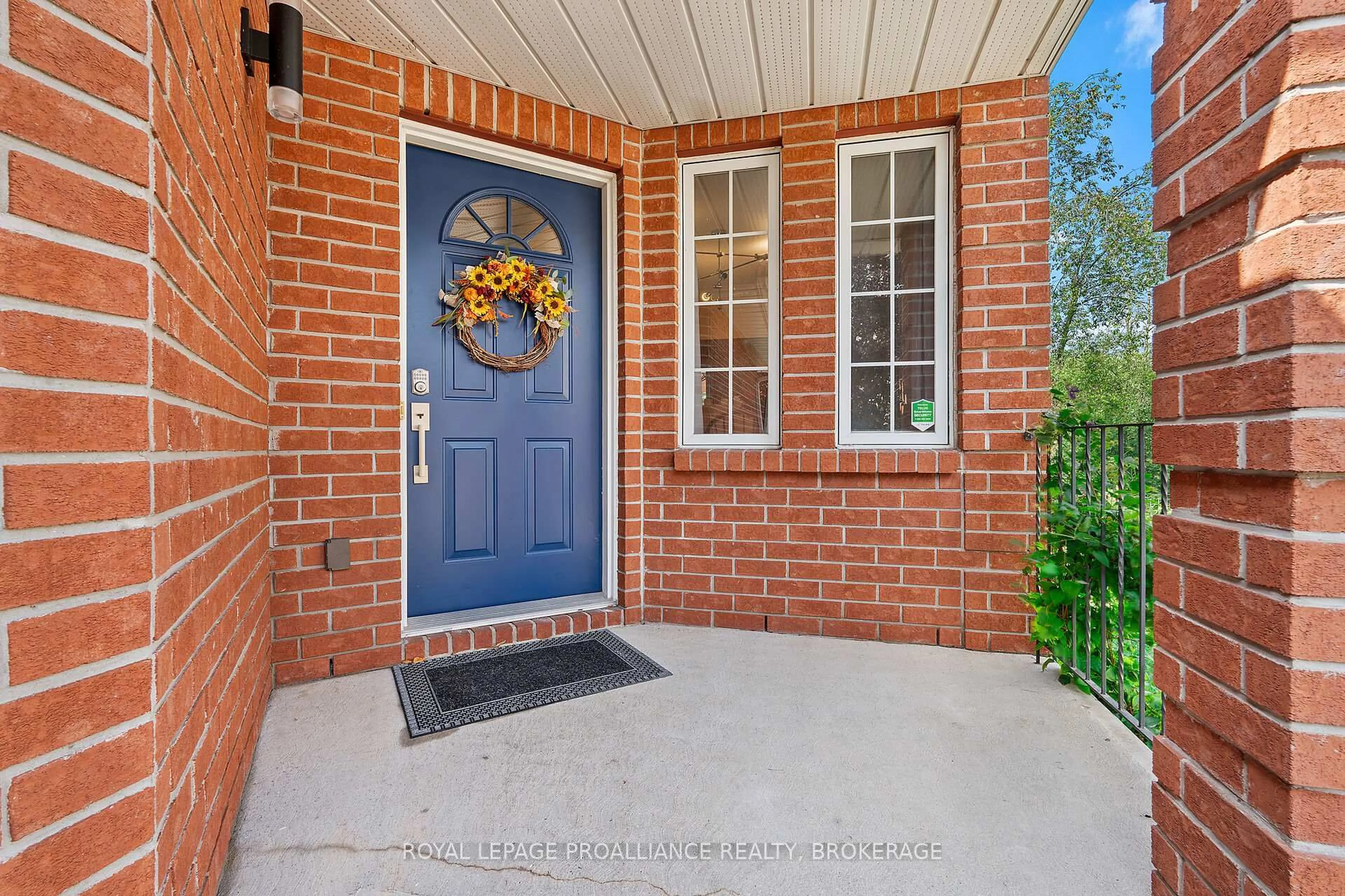 Home with brick exterior material, street for 587 Teal Crt, Kingston Ontario K7M 8Z5