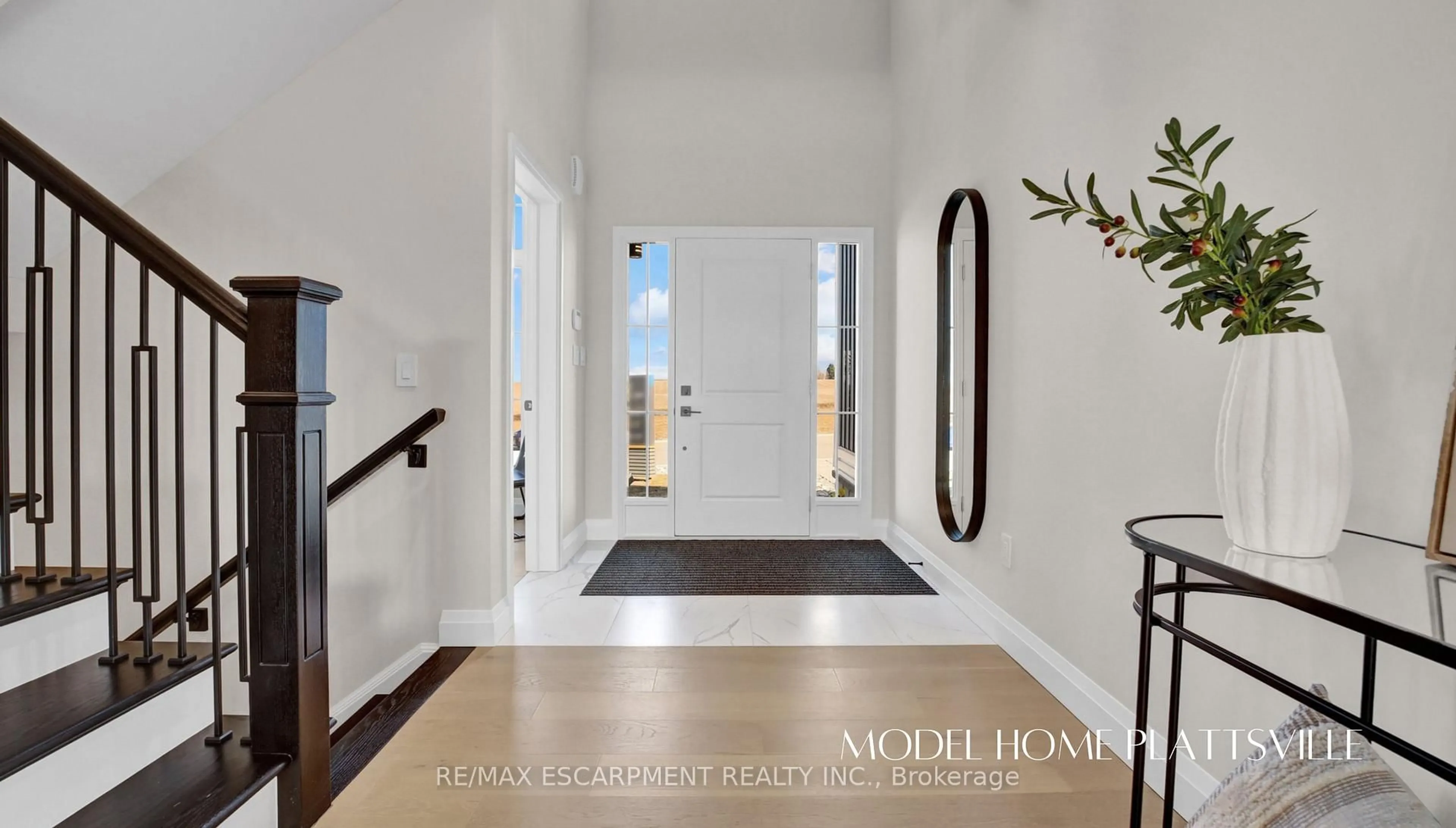 Indoor entryway for 10 Hilborn St, Blandford-Blenheim Ontario N0J 1S0