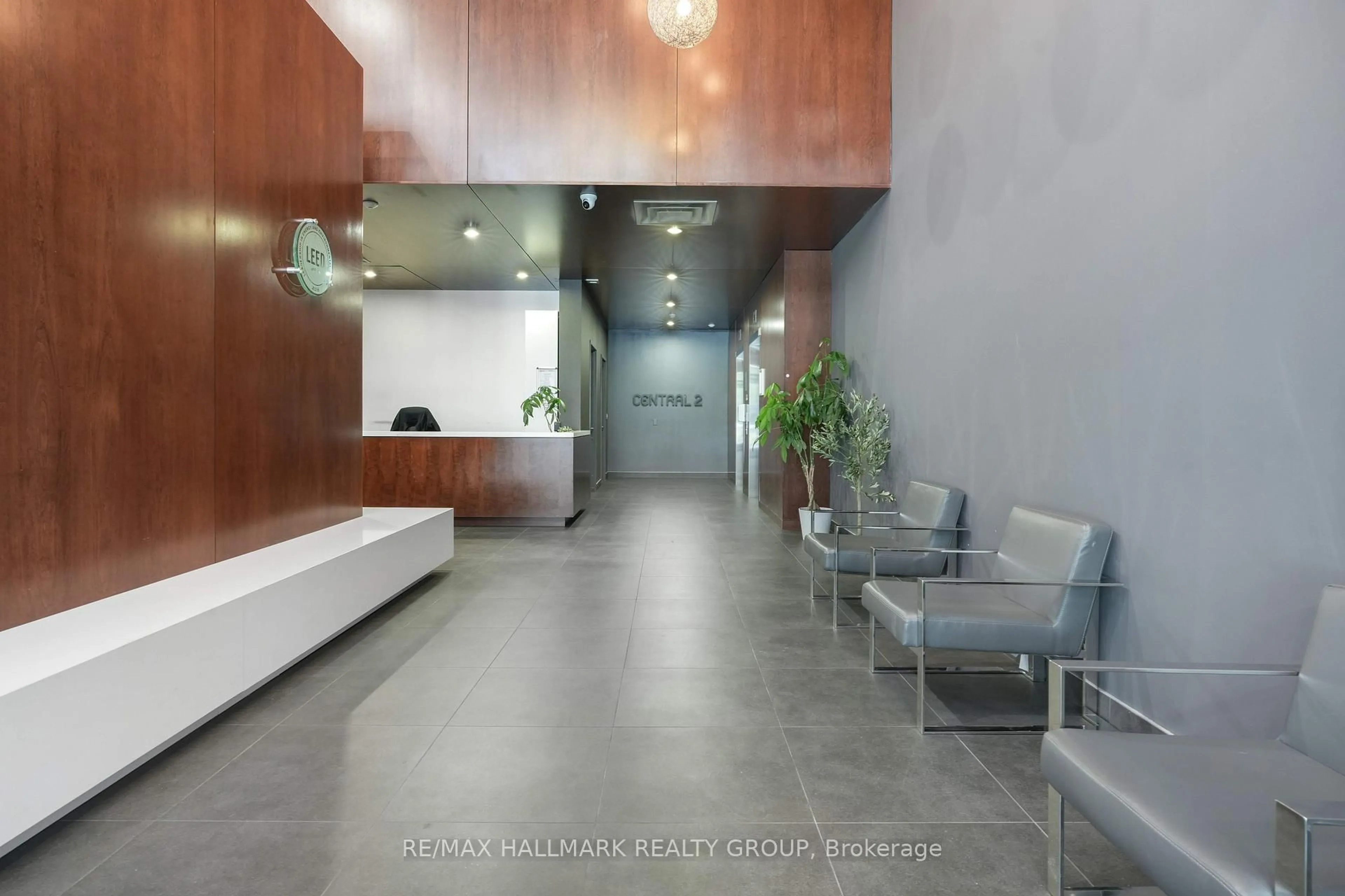 Lobby for 360 Mcleod St #Penthouse 804, Ottawa Ontario K2P 1A9