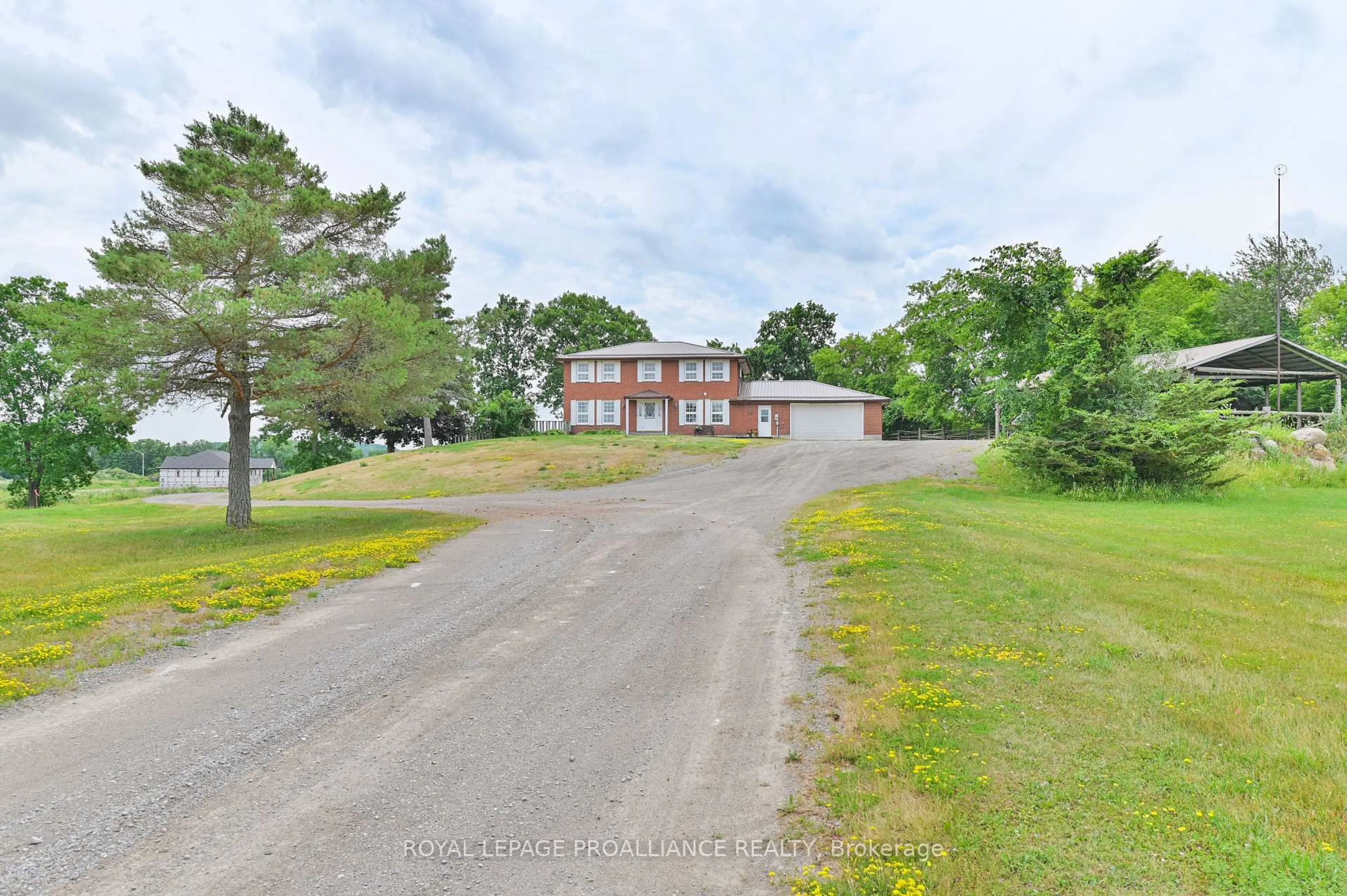 A pic from outside/outdoor area/front of a property/back of a property/a pic from drone, street for 255 Huffman Rd, Hastings Ontario K0K 2C0
