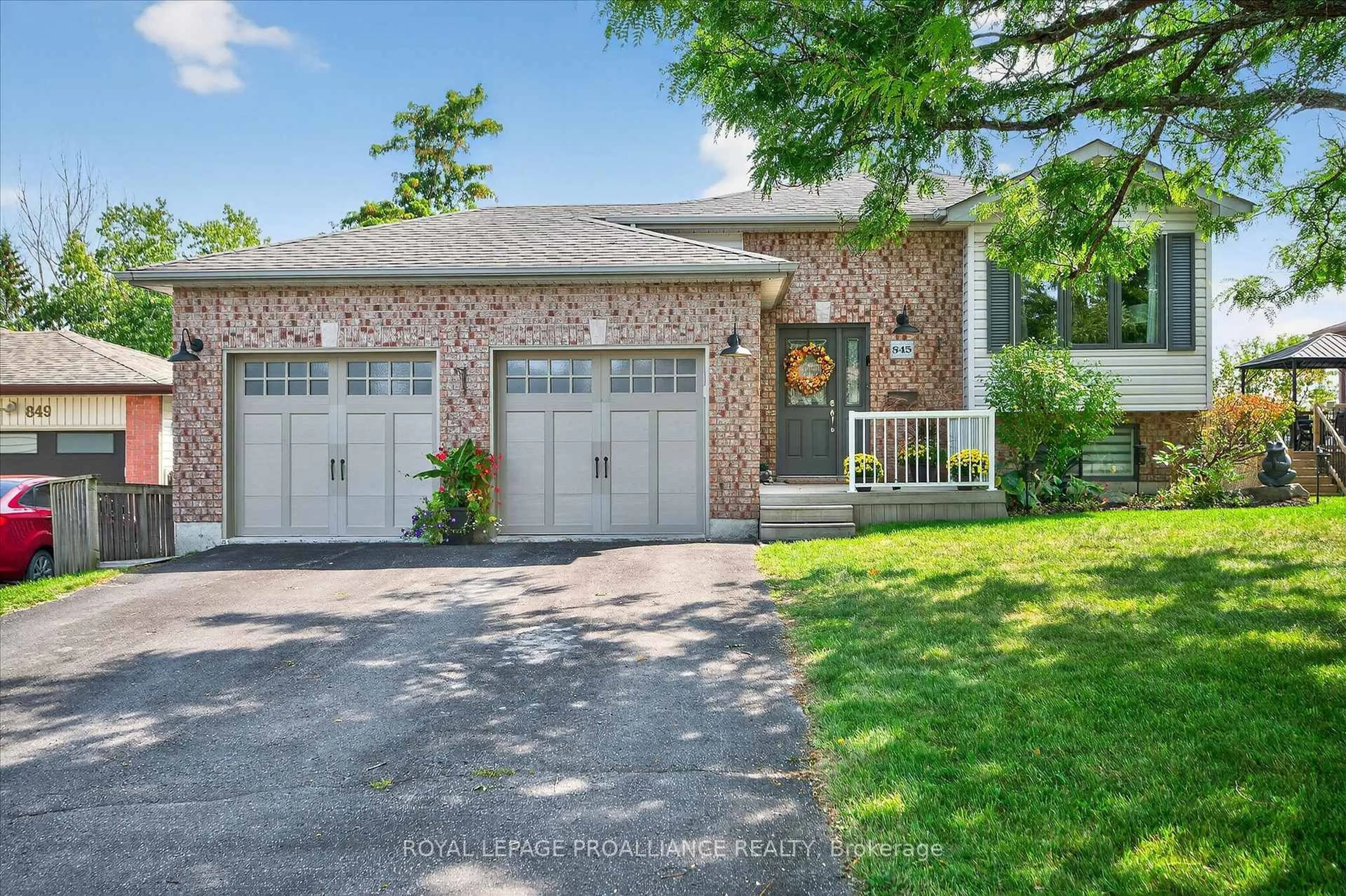 Home with brick exterior material, street for 845 Stewart Dr, Peterborough Ontario K9J 7R3