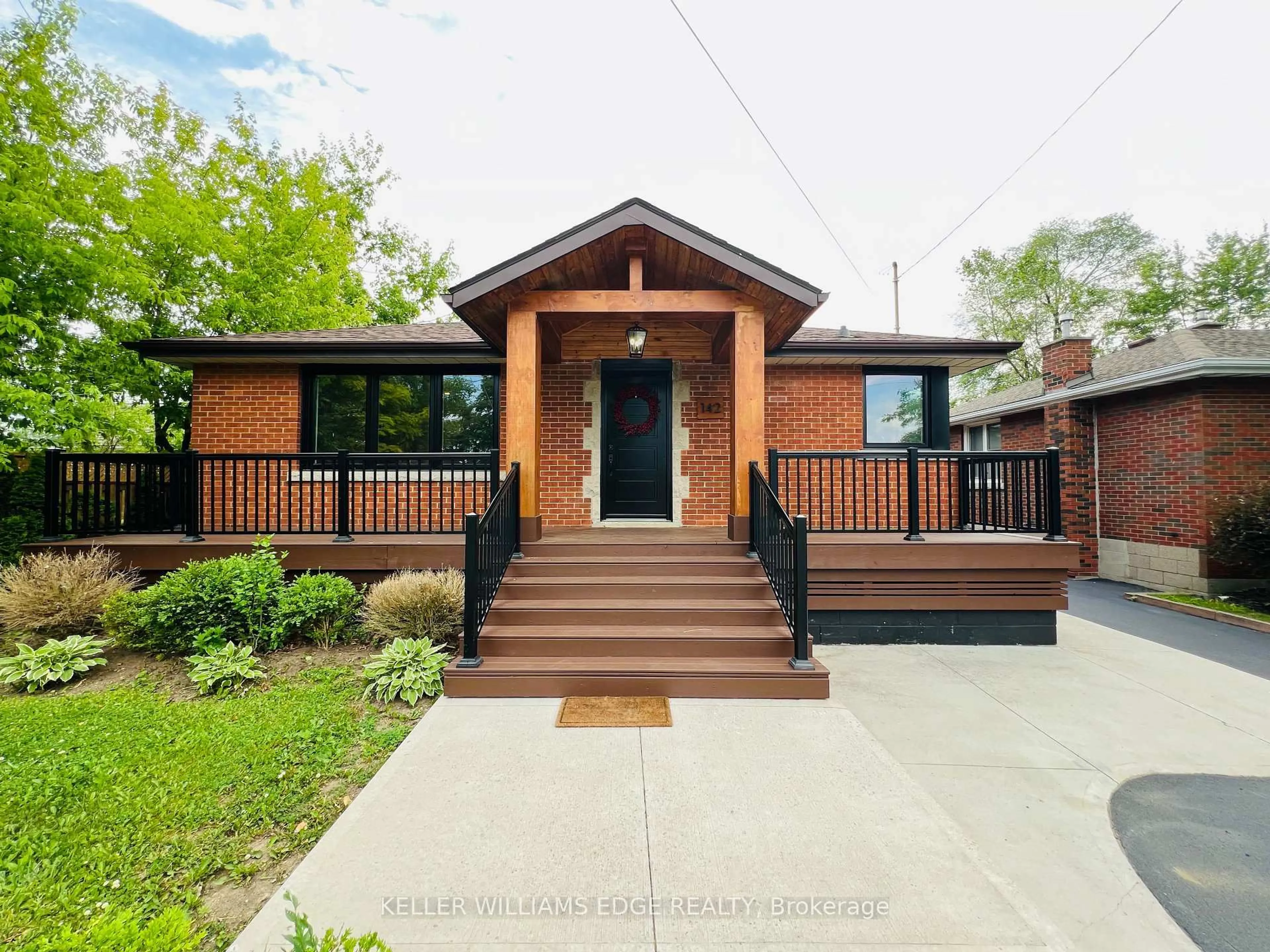 Home with brick exterior material, street for 142 South Bend Rd, Hamilton Ontario L9A 2B6