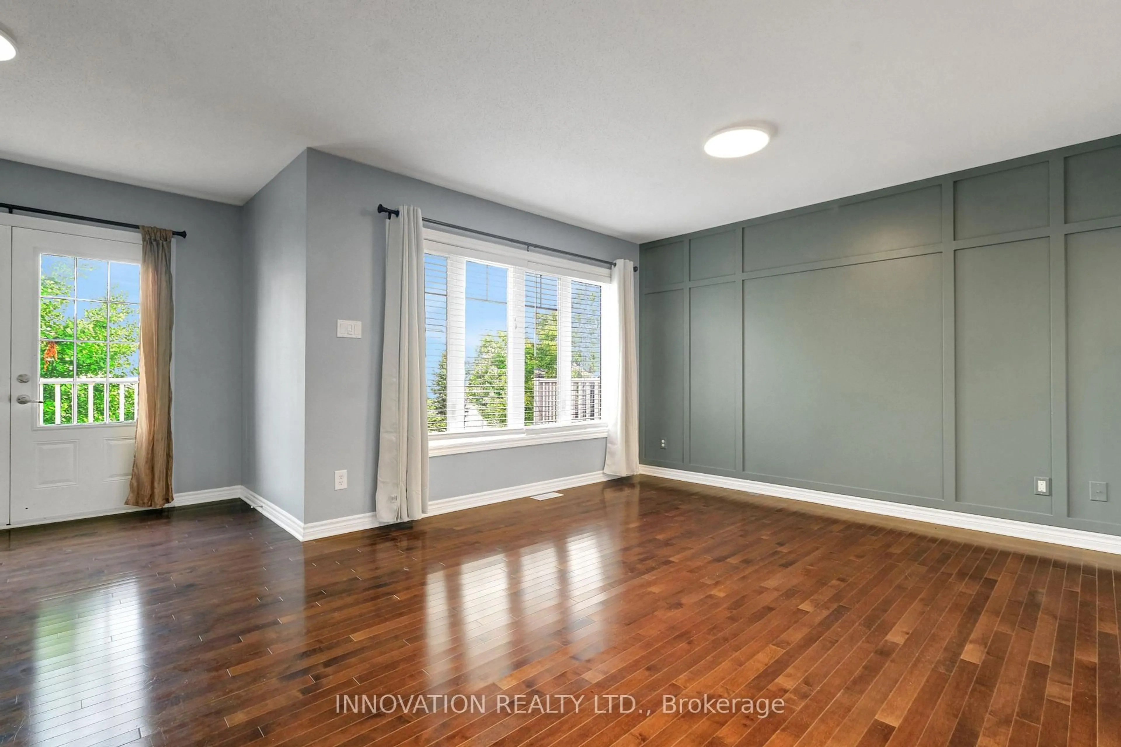 A pic of a room for 2082 Madrid Ave, Ottawa Ontario K2J 0K4