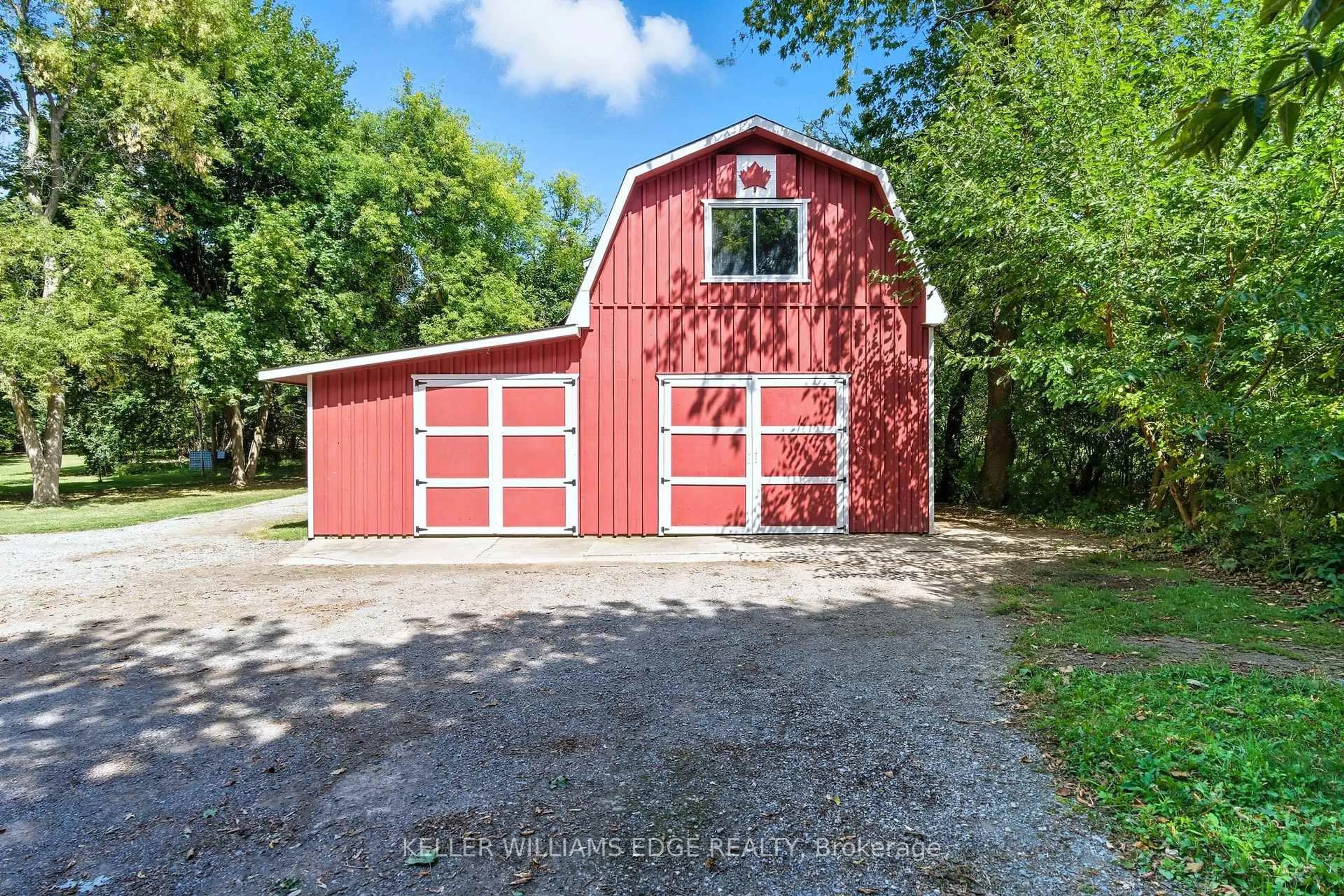 Shed for 1402 Hwy 6, Hamilton Ontario L8N 2Z7