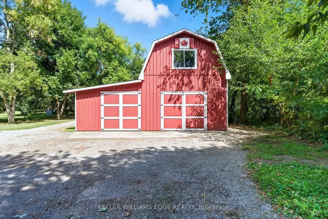 1402 Hwy 6, Hamilton 4