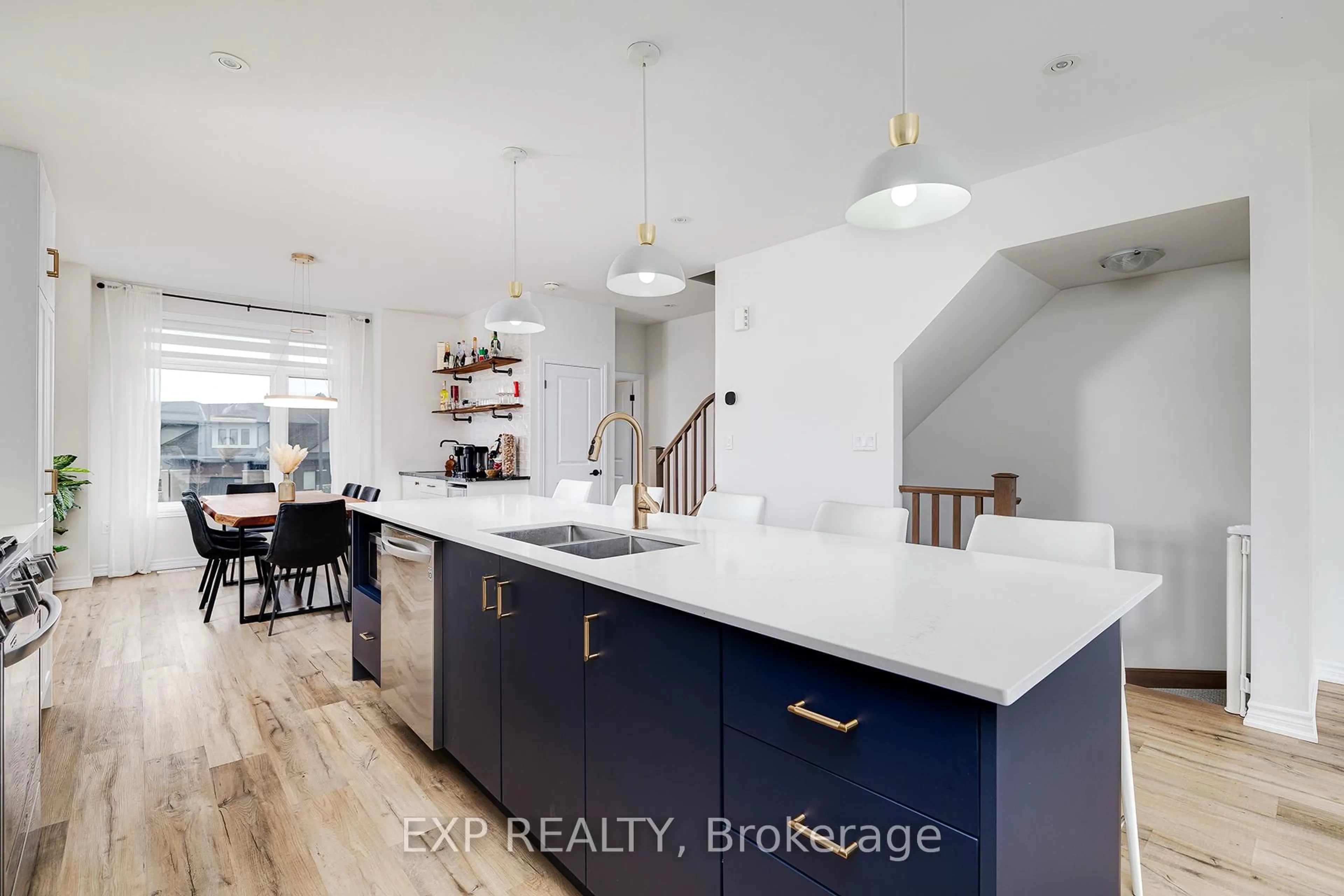 Open concept kitchen, unknown for 7 Cadwell Lane, Hamilton Ontario L9C 0E7