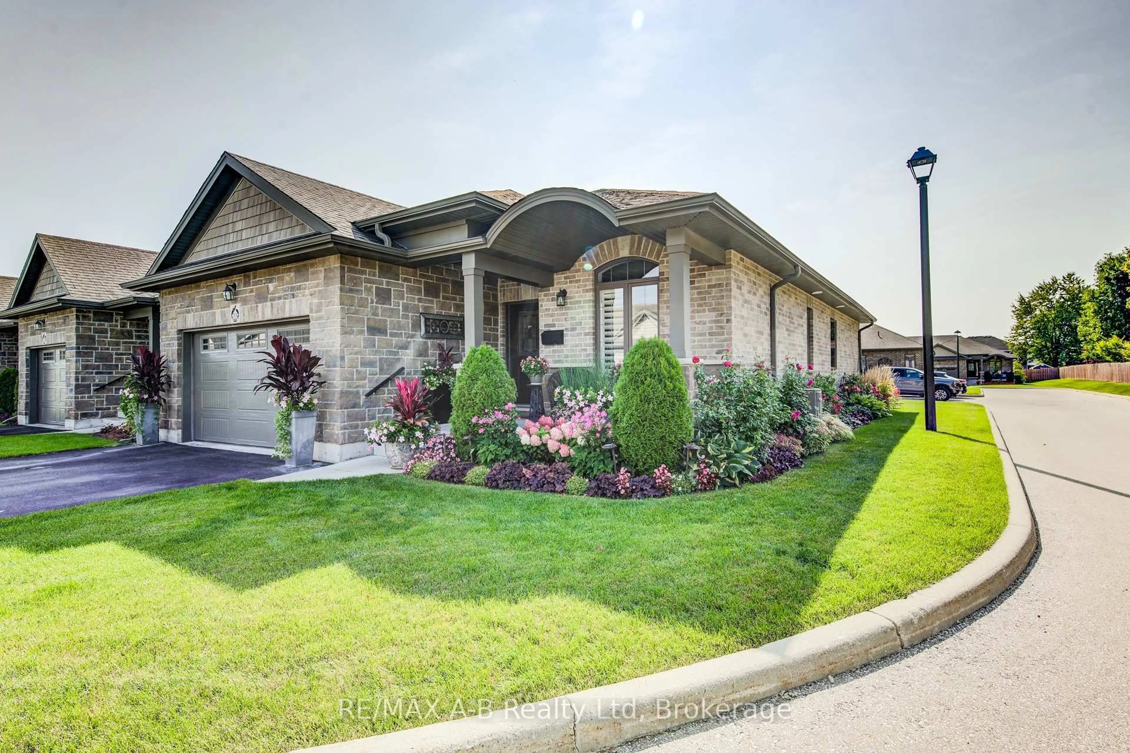 Home with brick exterior material, street for 53 Roth St #22, East Zorra-Tavistock Ontario N0B 2R0