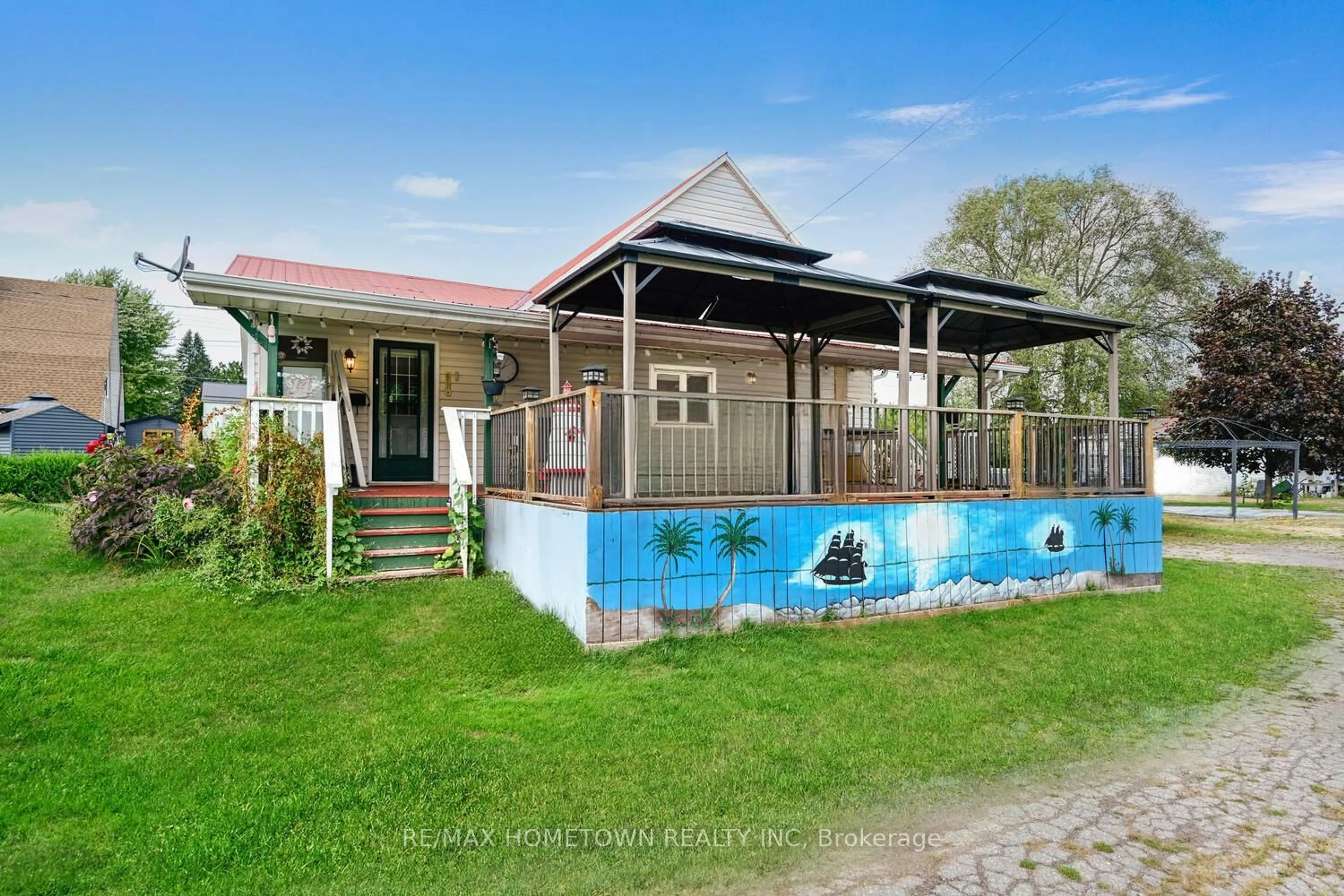 Pool for 9 and 7 Richmond St, Augusta Ontario K0E 1P0